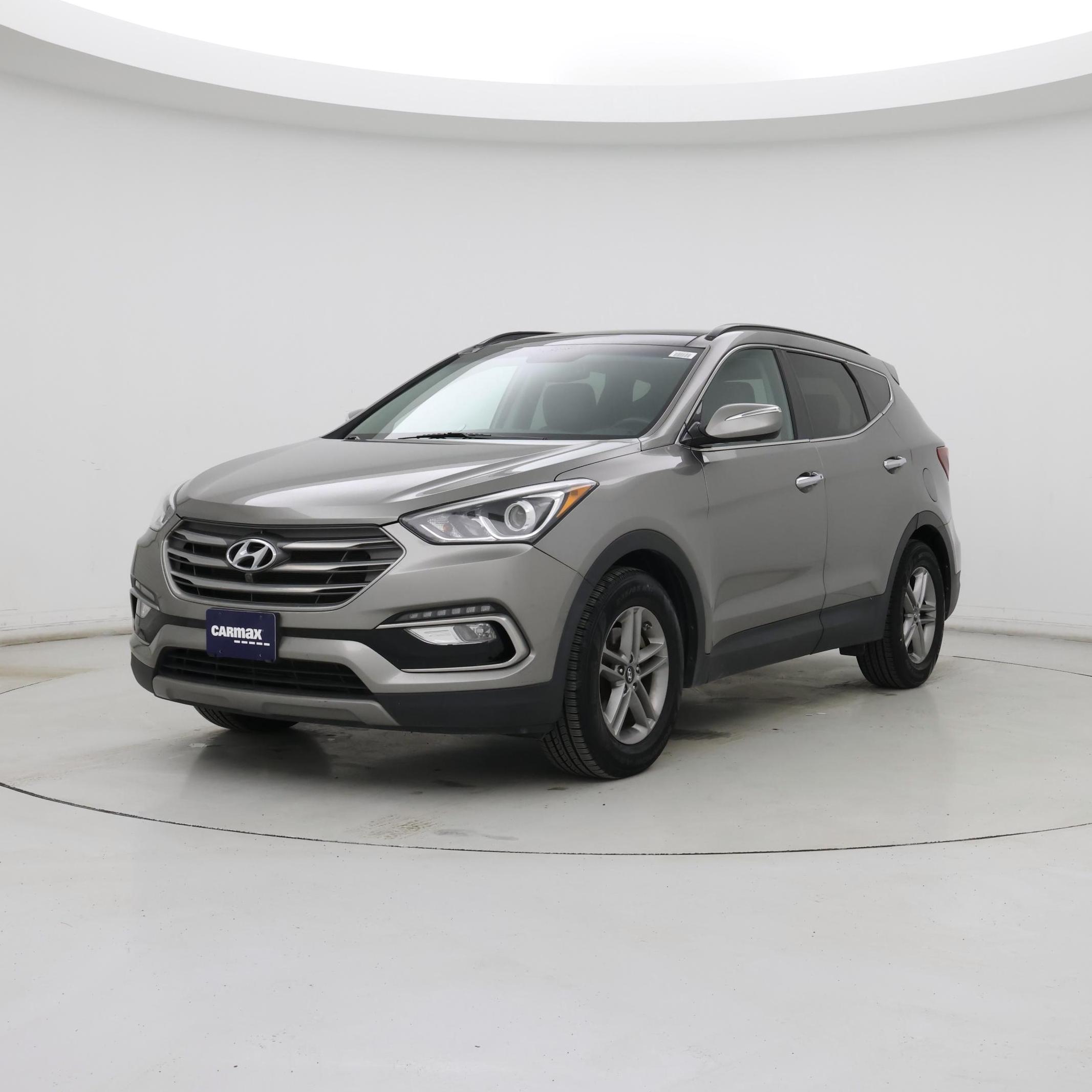 Thumbnail: 2017 Hyundai Santa Fe - 4