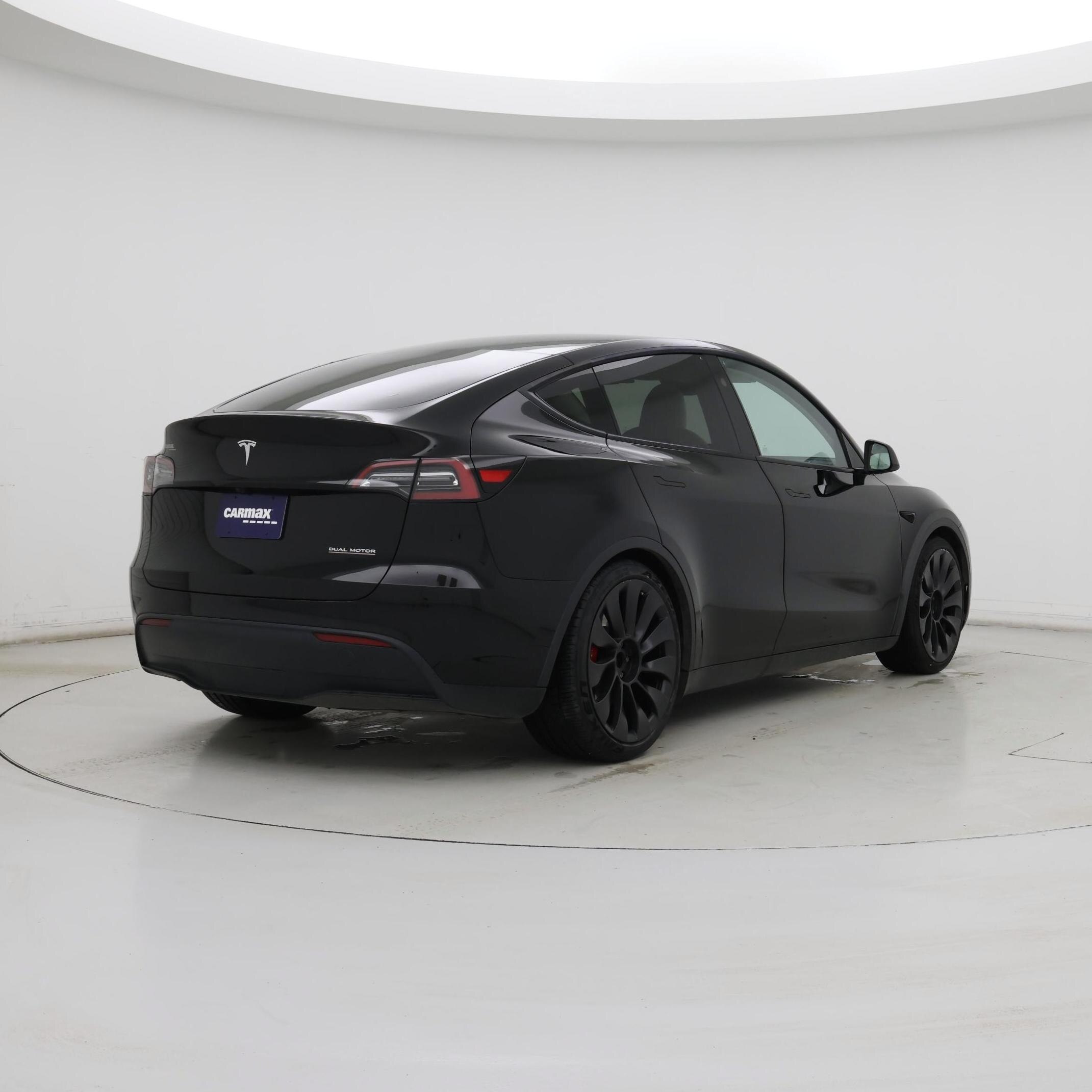 Thumbnail: 2023 Tesla Model Y - 8