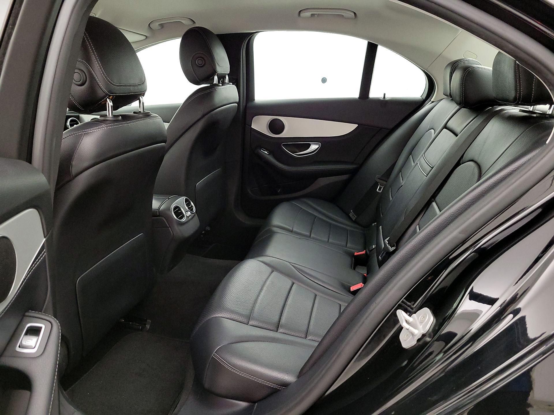 Thumbnail: 2015 Mercedes-Benz C-Class - 19