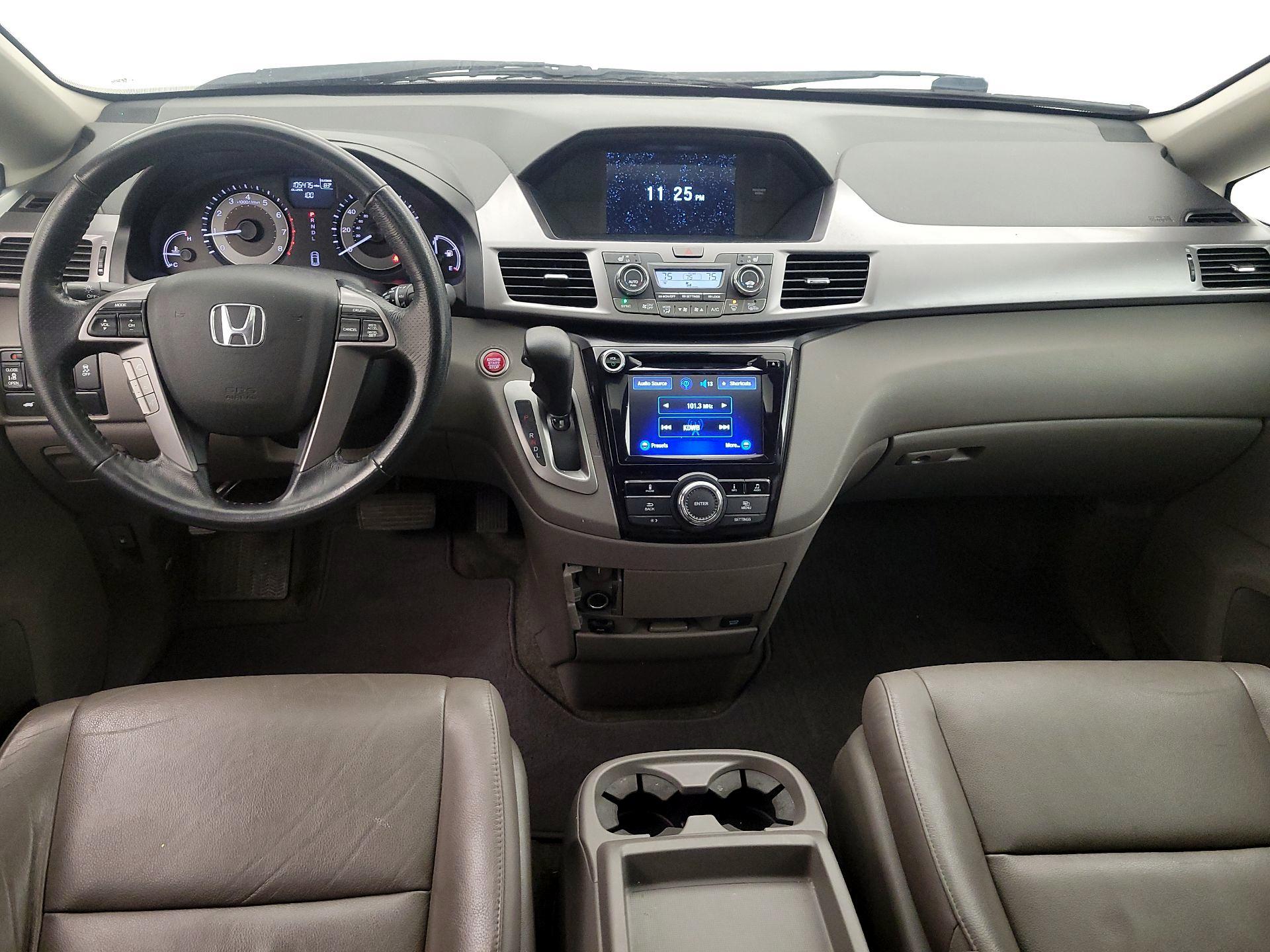 Thumbnail: 2014 Honda Odyssey - 9