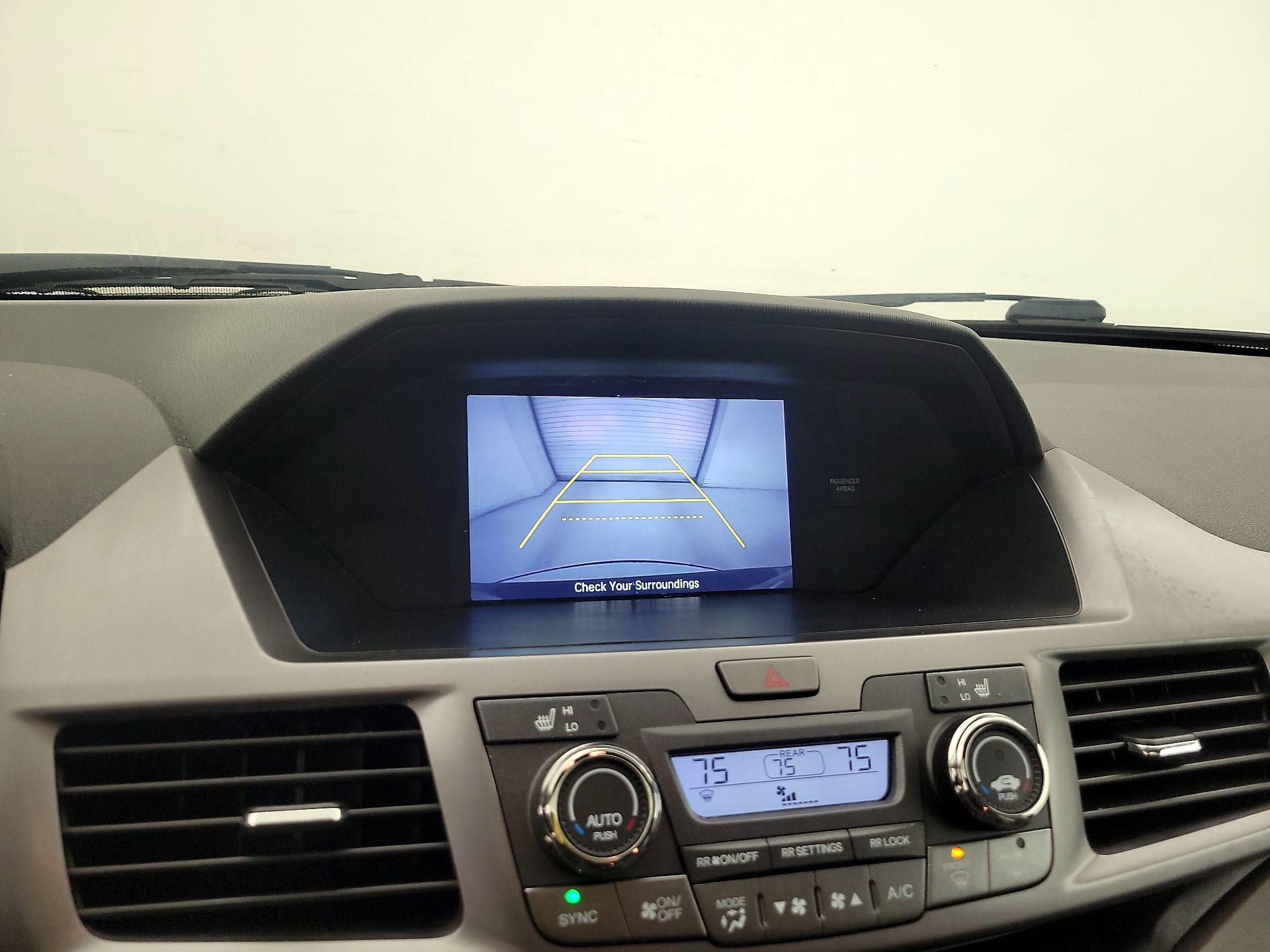 Thumbnail: 2014 Honda Odyssey - 14