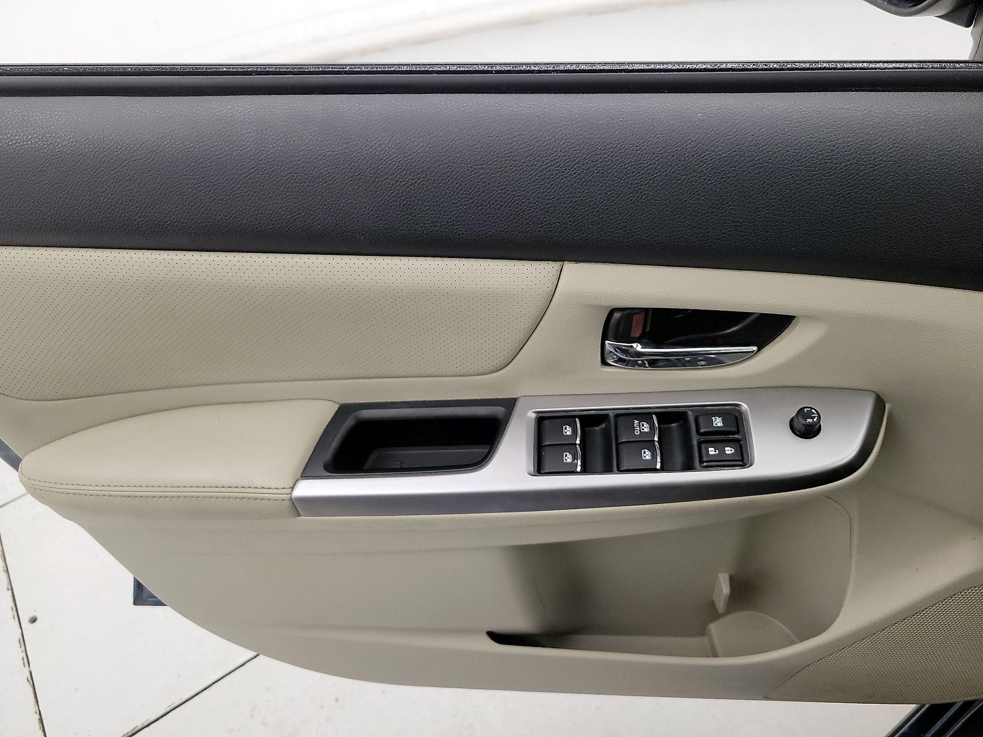 Thumbnail: 2015 Subaru XV Crosstrek - 12