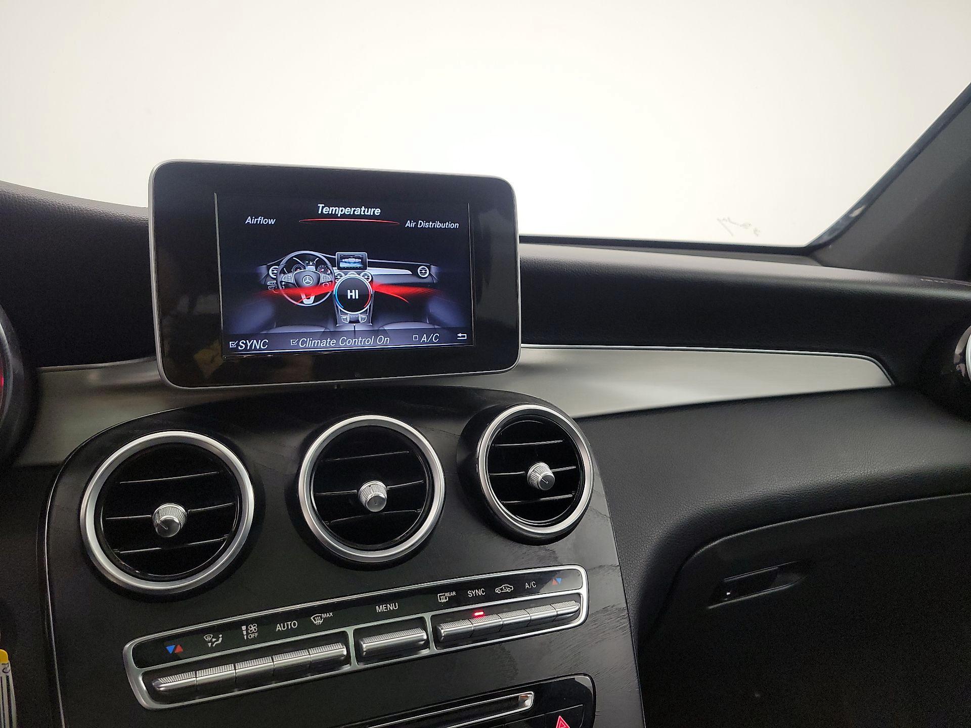 Thumbnail: 2019 Mercedes-Benz GLC - 17