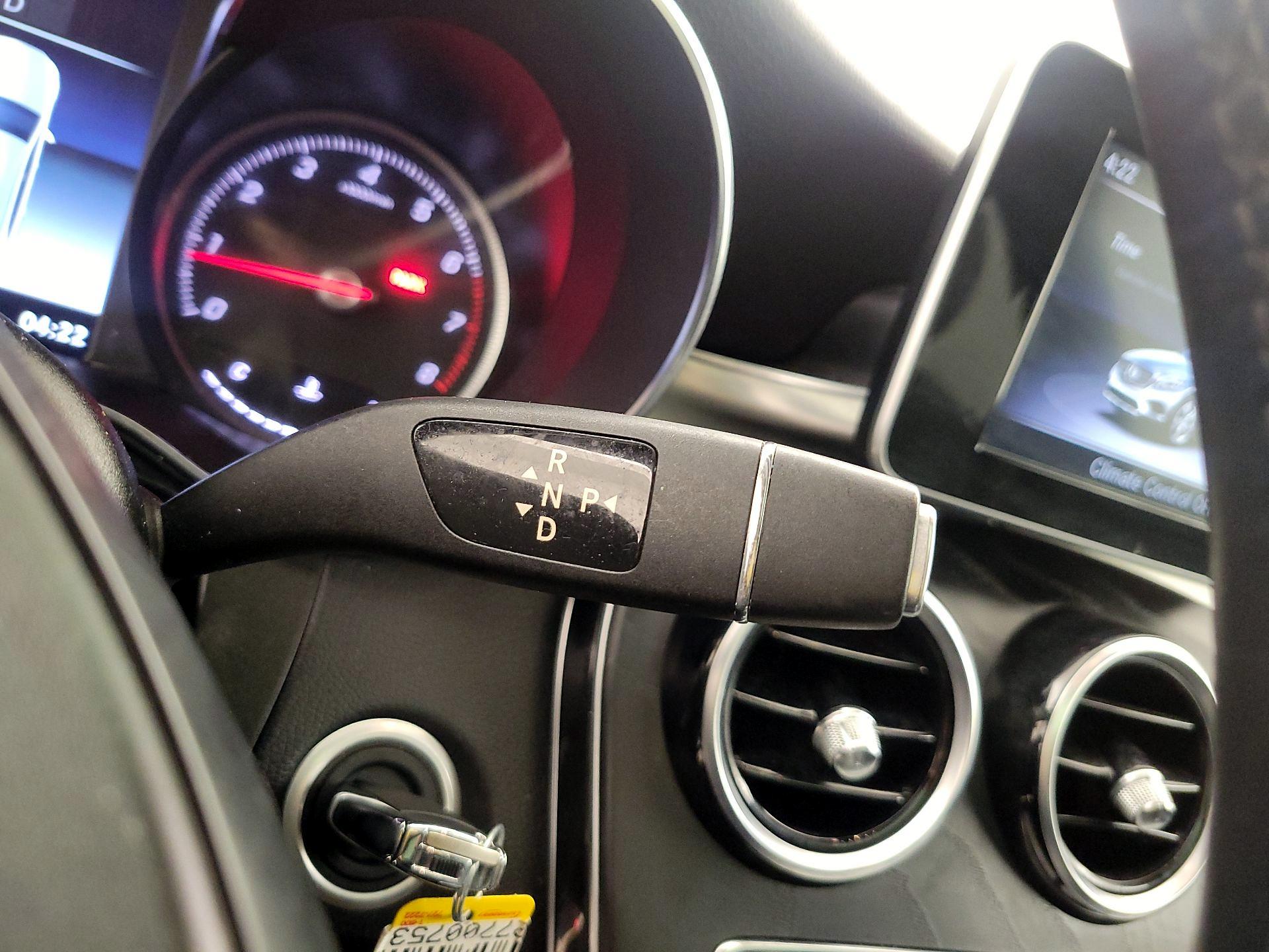 Thumbnail: 2019 Mercedes-Benz GLC - 18