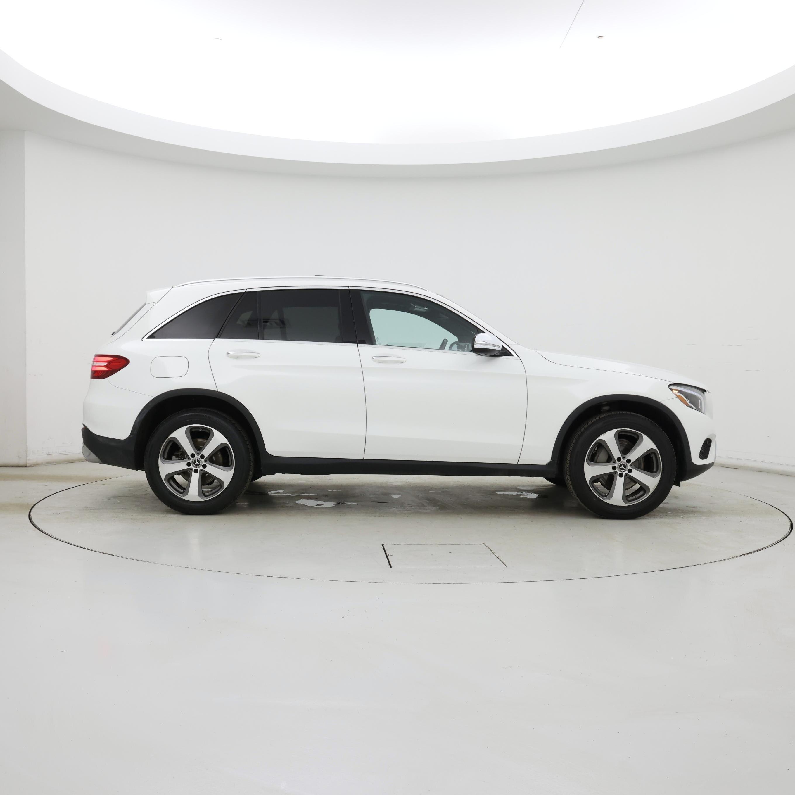 Thumbnail: 2019 Mercedes-Benz GLC - 7