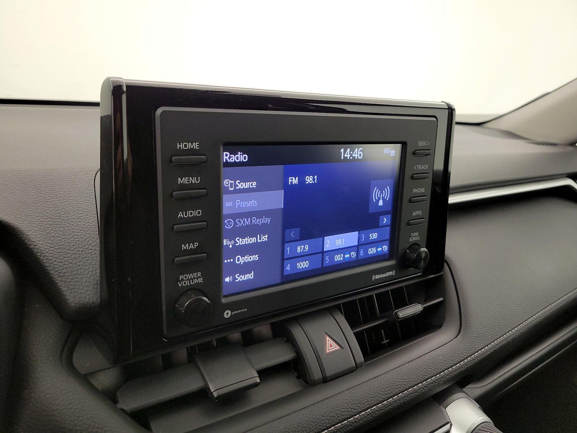 Thumbnail: 2021 Toyota RAV4 - 16