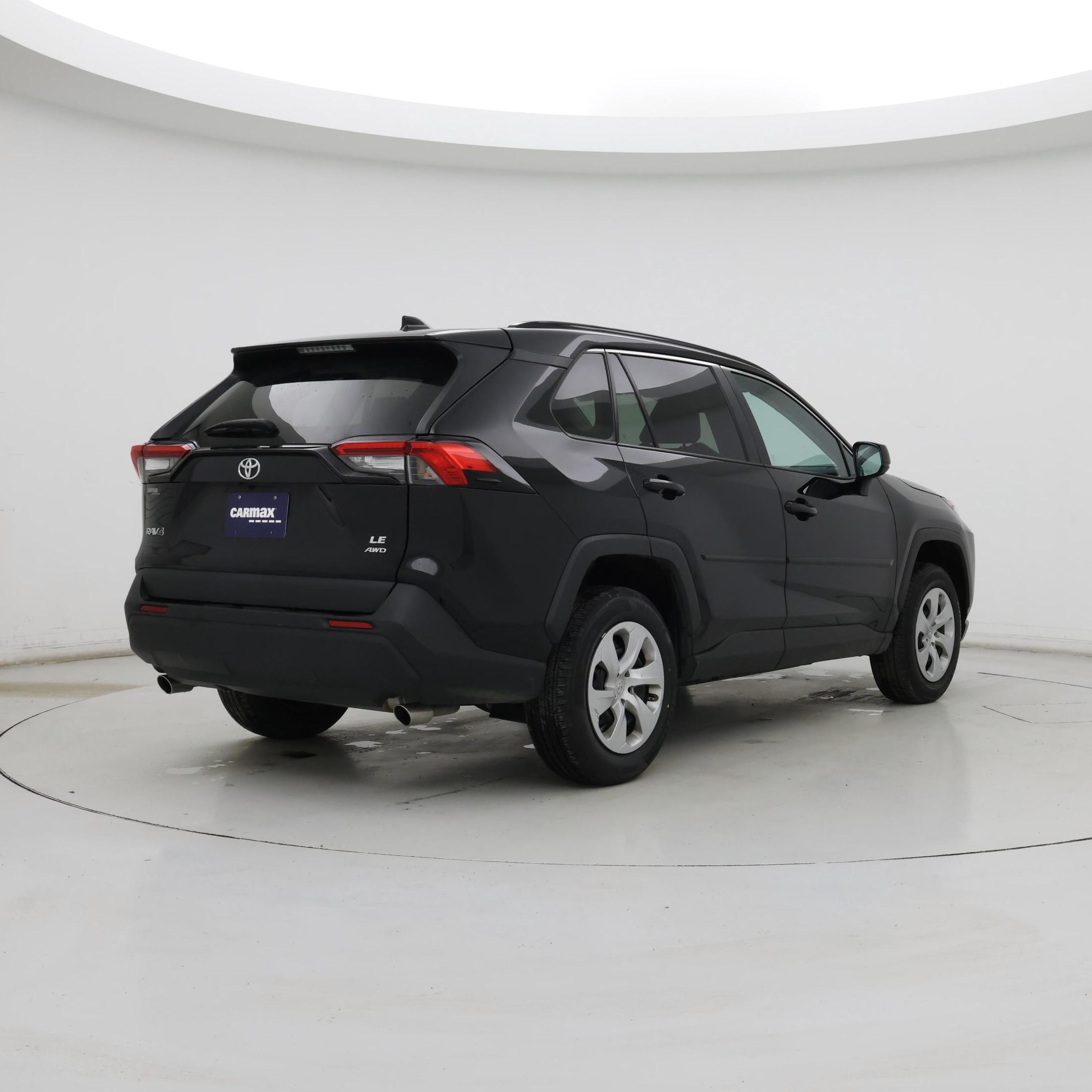Thumbnail: 2021 Toyota RAV4 - 8