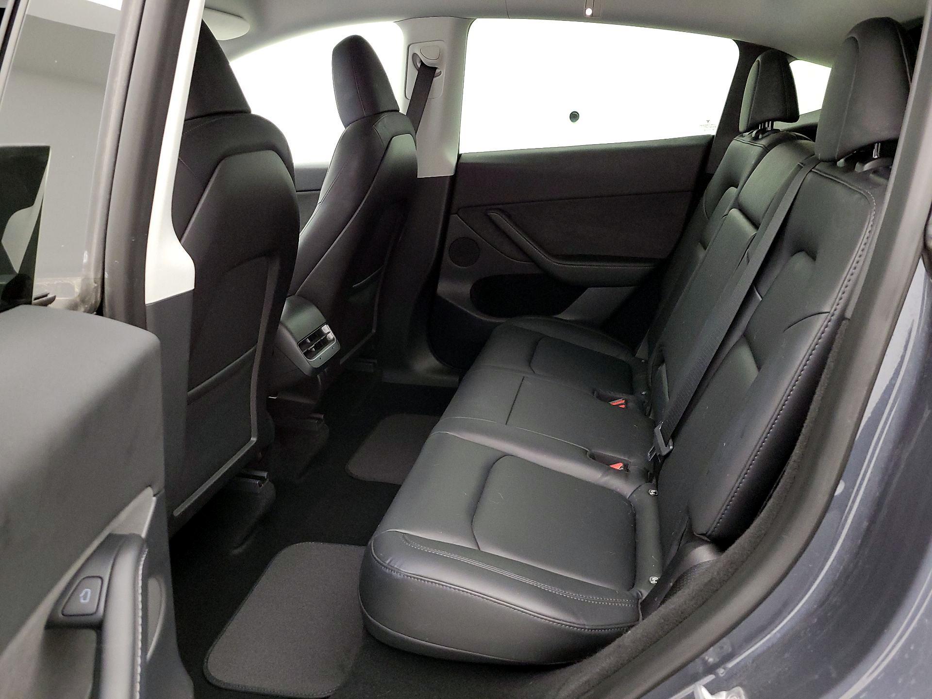 Thumbnail: 2023 Tesla Model Y - 19