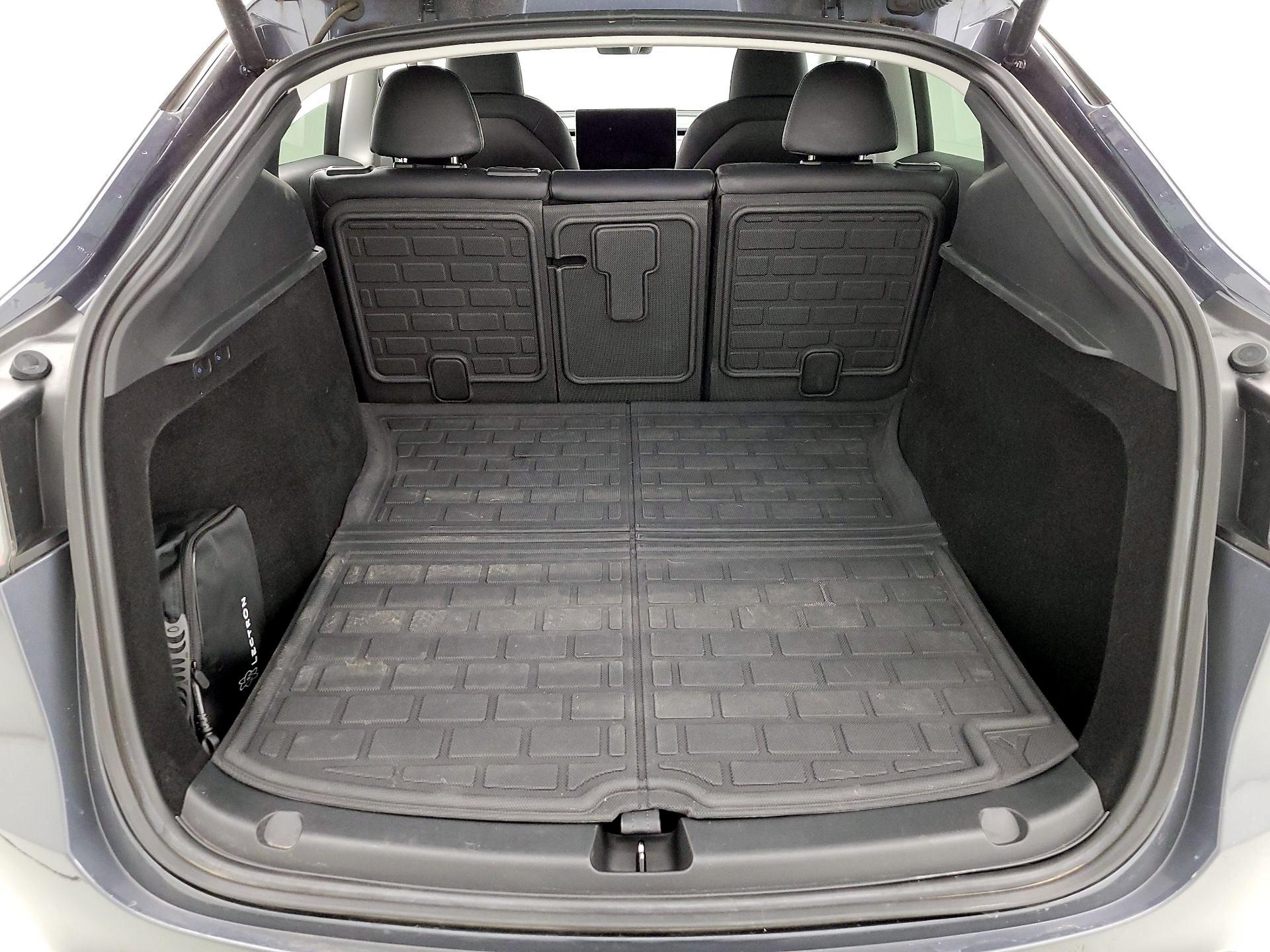 Thumbnail: 2023 Tesla Model Y - 20