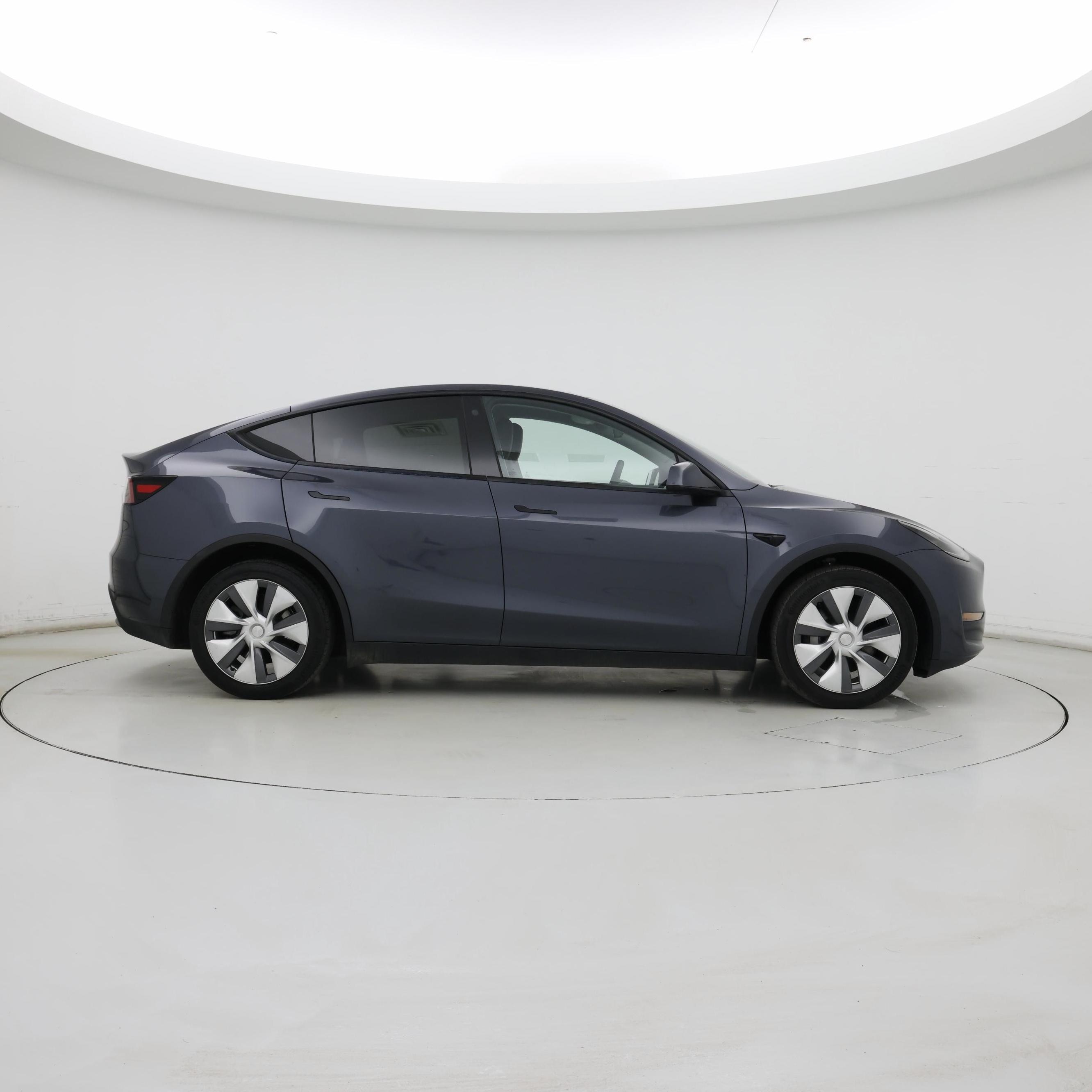 Thumbnail: 2023 Tesla Model Y - 7