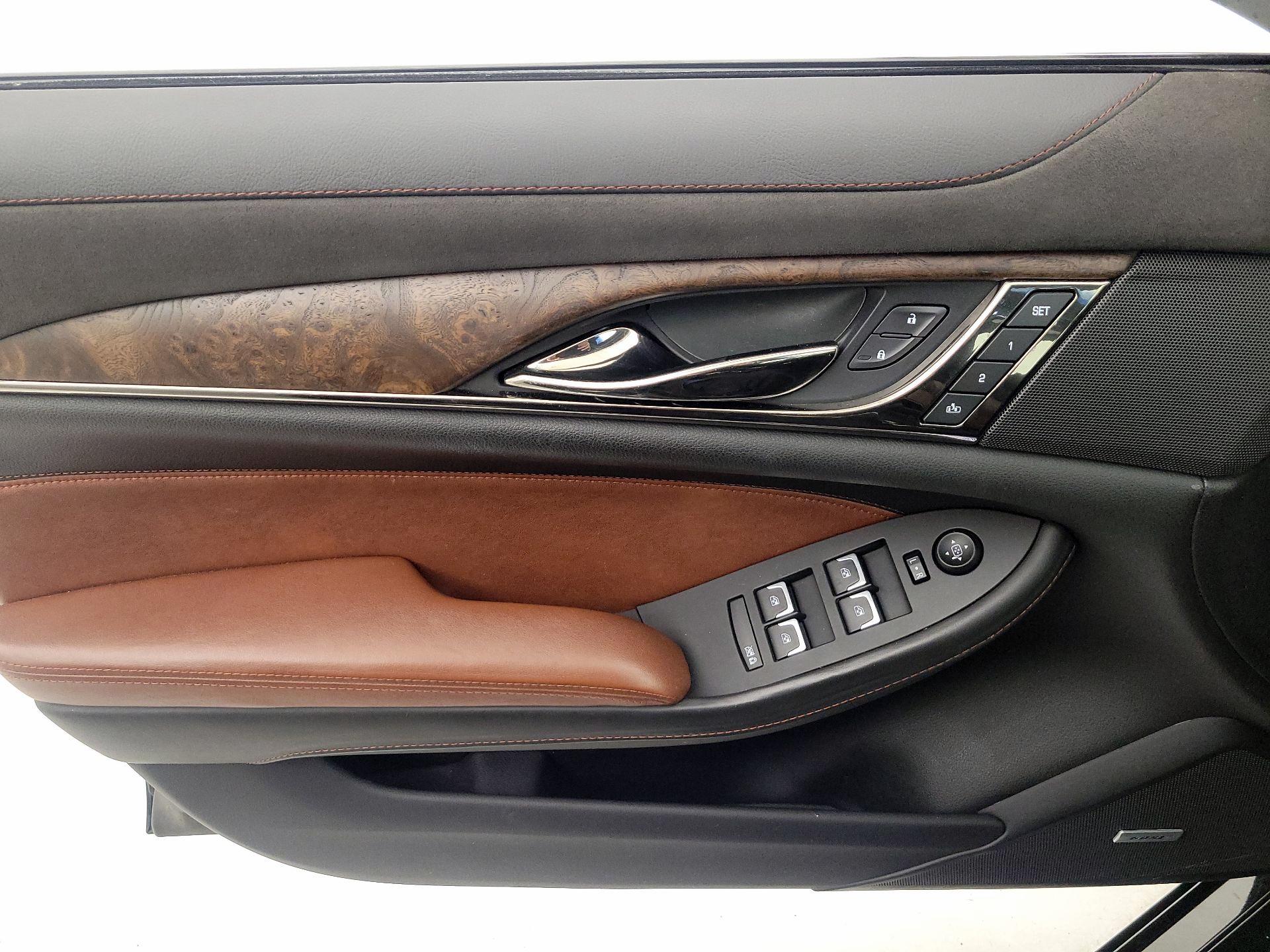 Thumbnail: 2016 Cadillac CTS - 12