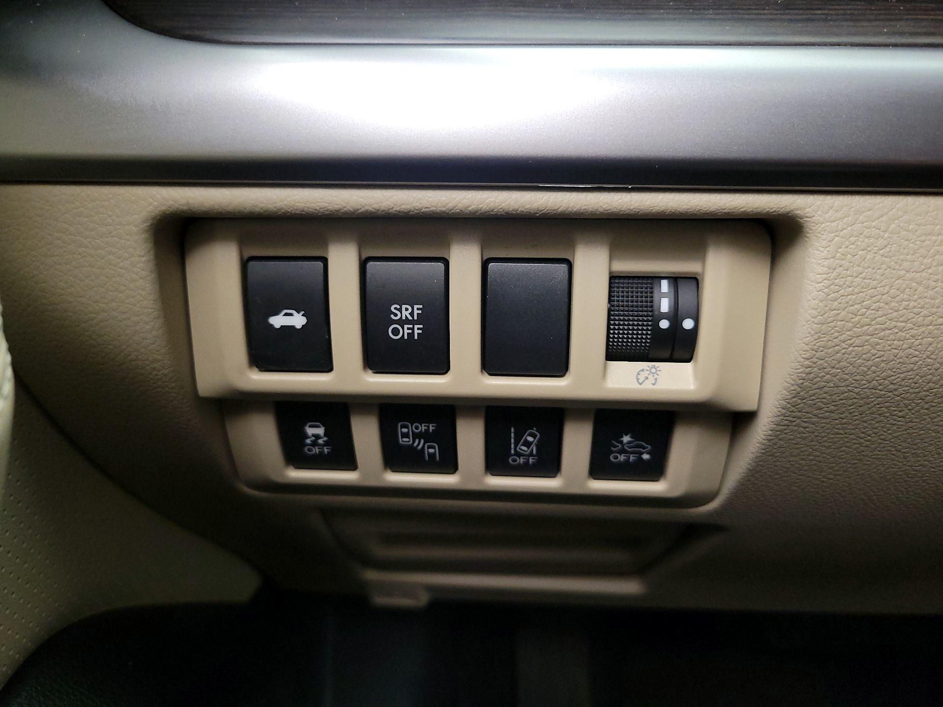 Thumbnail: 2017 Subaru Legacy - 13