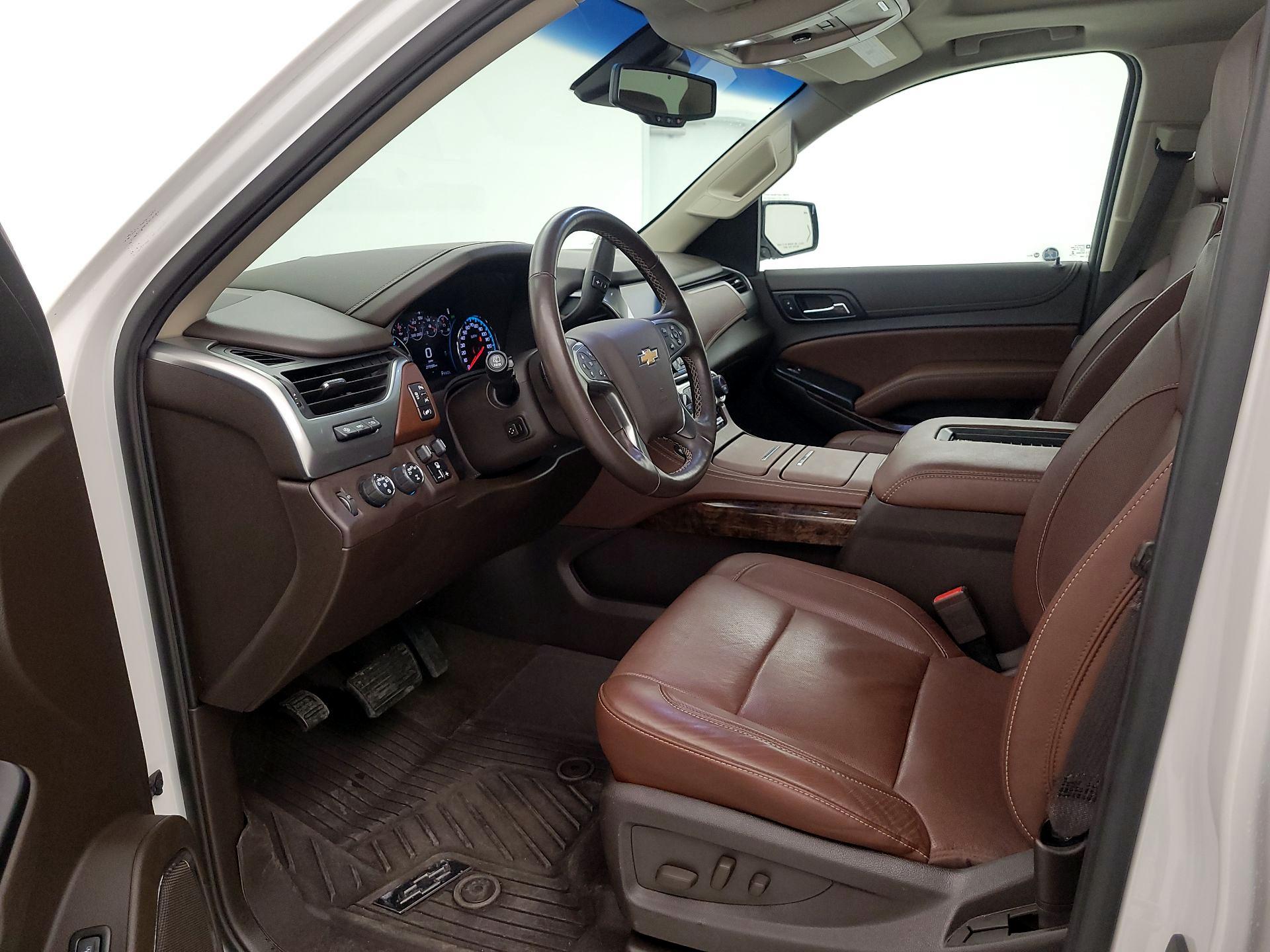 Thumbnail: 2017 Chevrolet Tahoe - 11