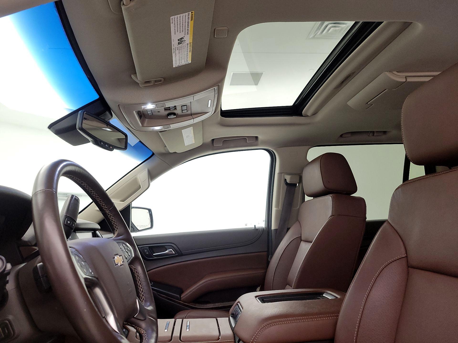 Thumbnail: 2017 Chevrolet Tahoe - 20