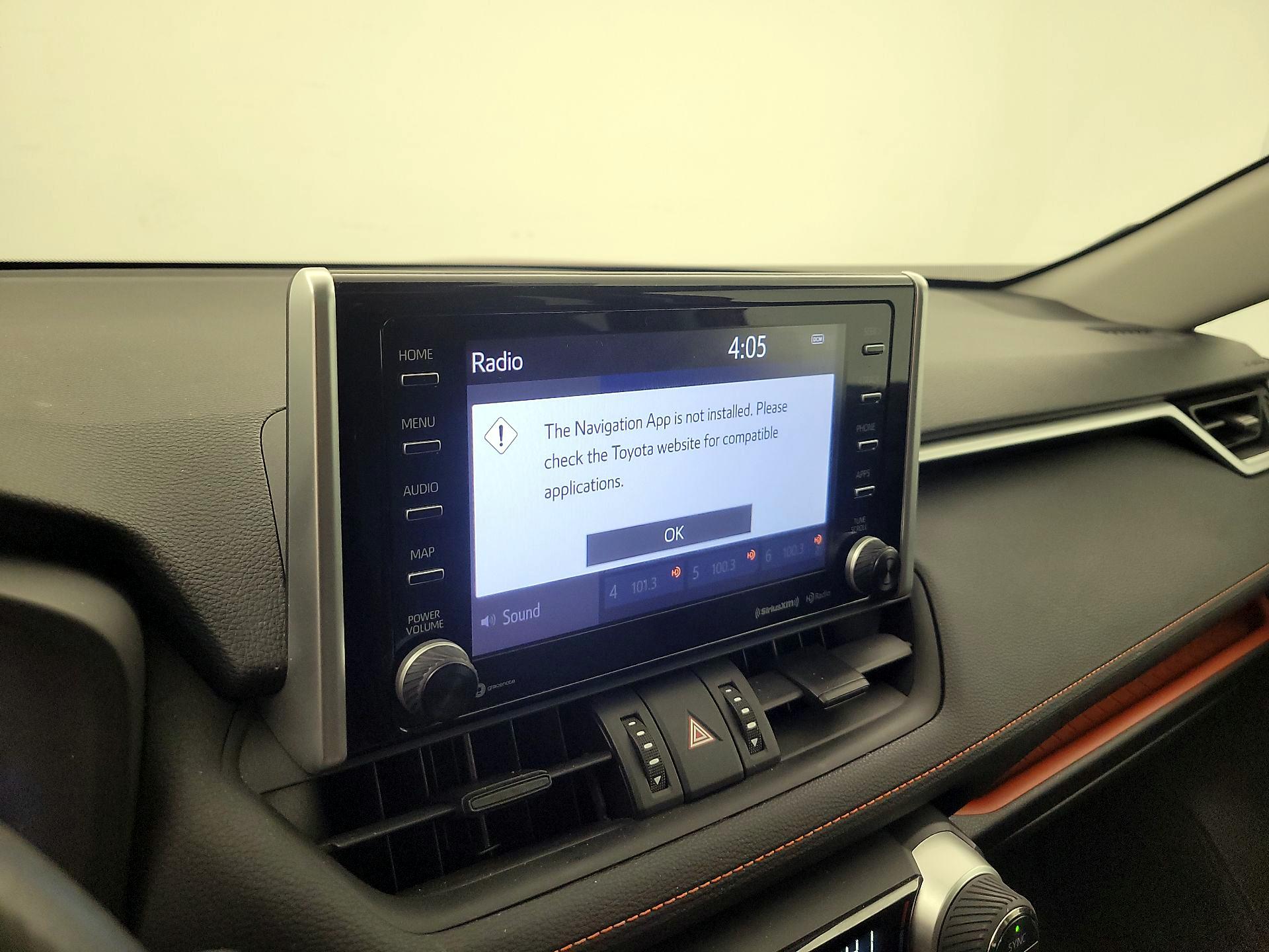 Thumbnail: 2019 Toyota RAV4 - 14