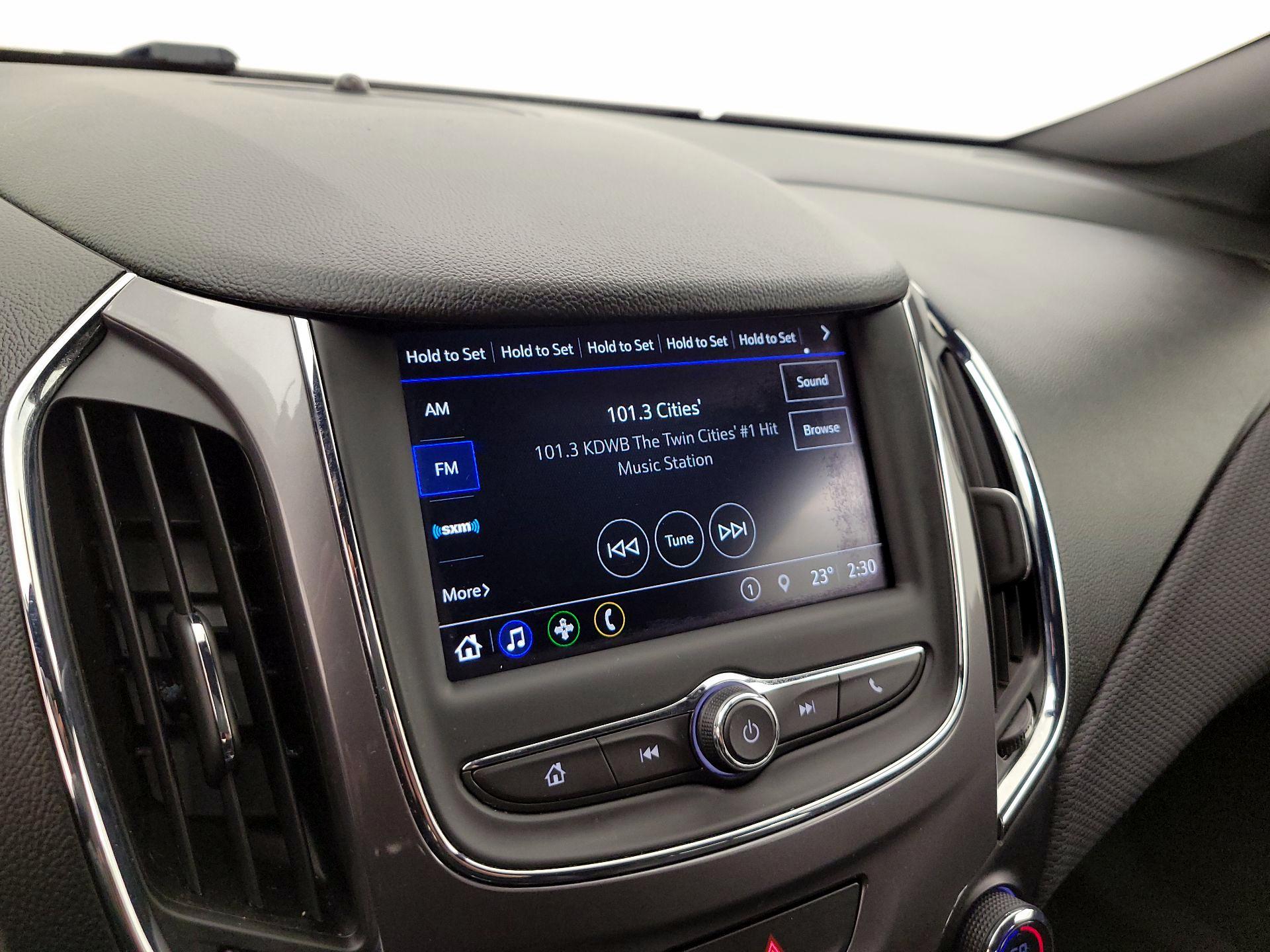 Thumbnail: 2019 Chevrolet Cruze - 16