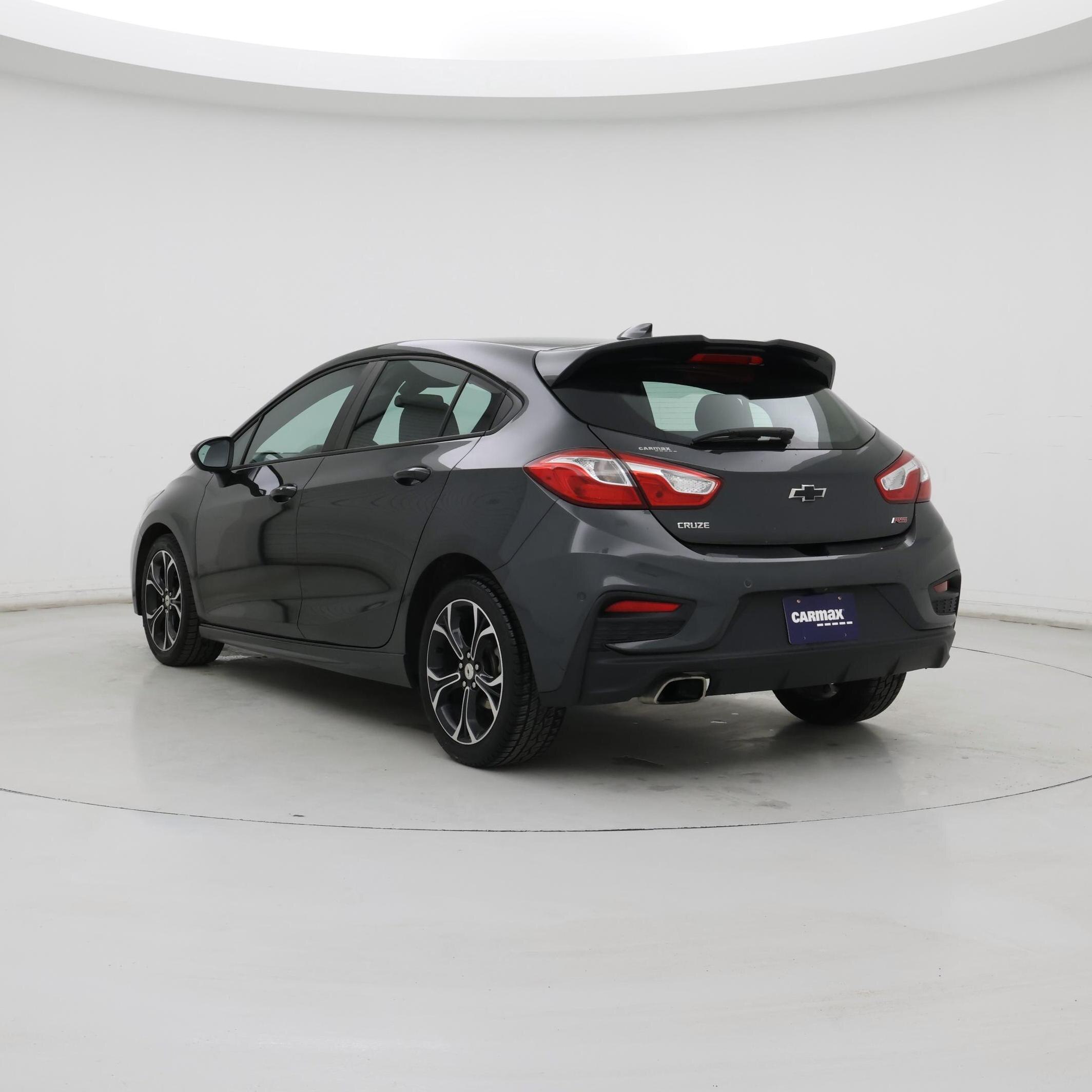 Thumbnail: 2019 Chevrolet Cruze - 2