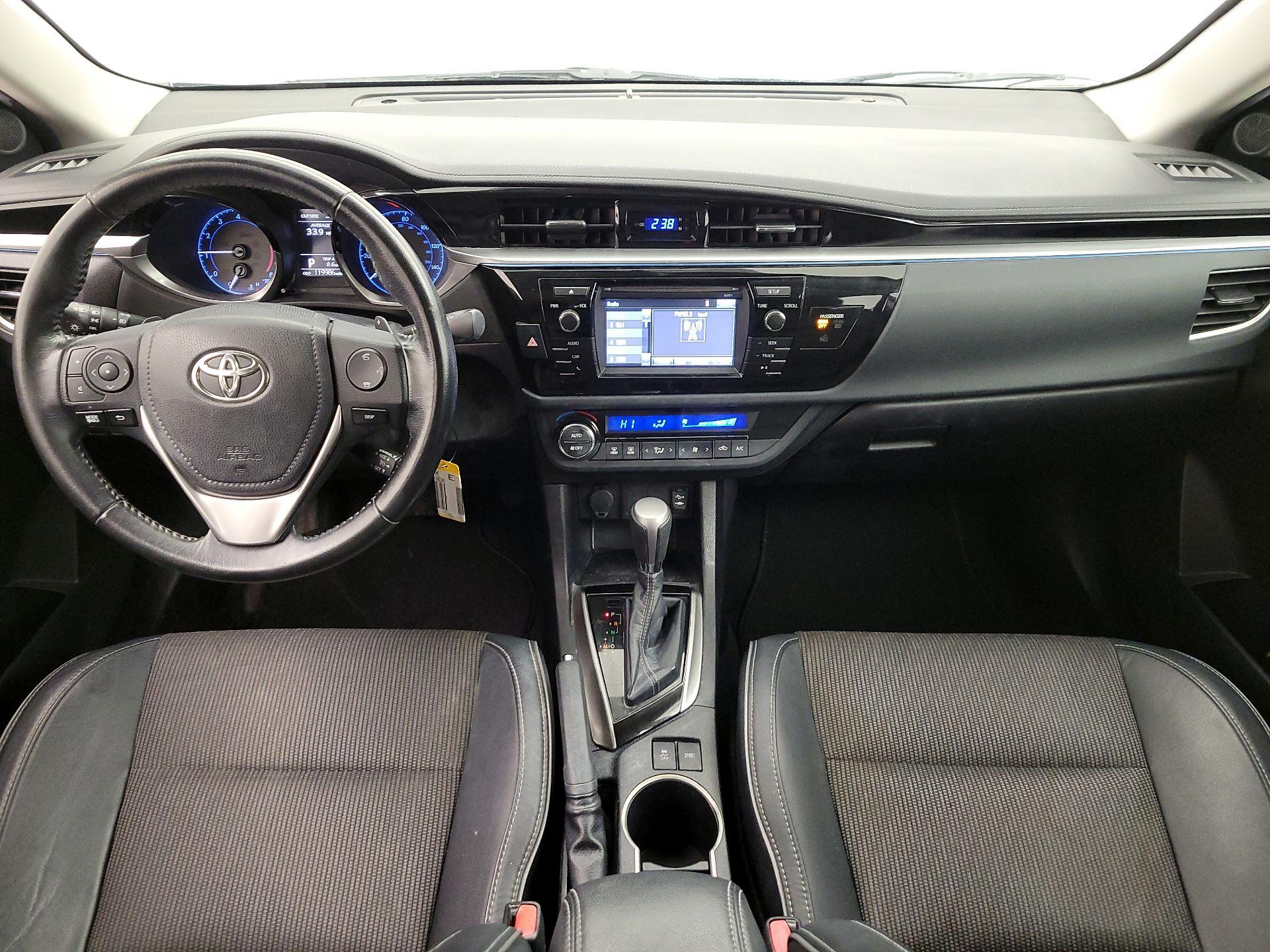 Thumbnail: 2016 Toyota Corolla - 9