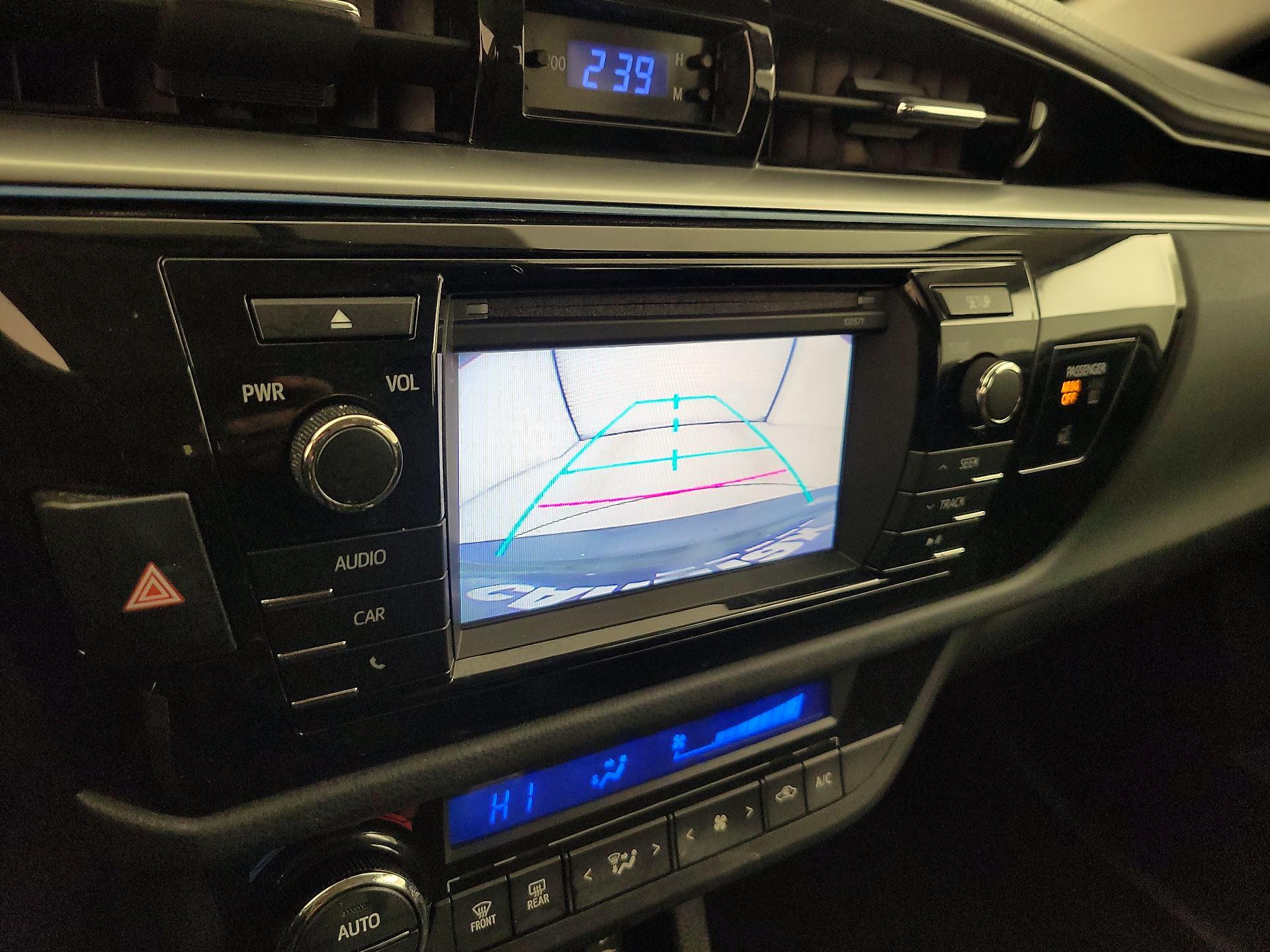 Thumbnail: 2016 Toyota Corolla - 14