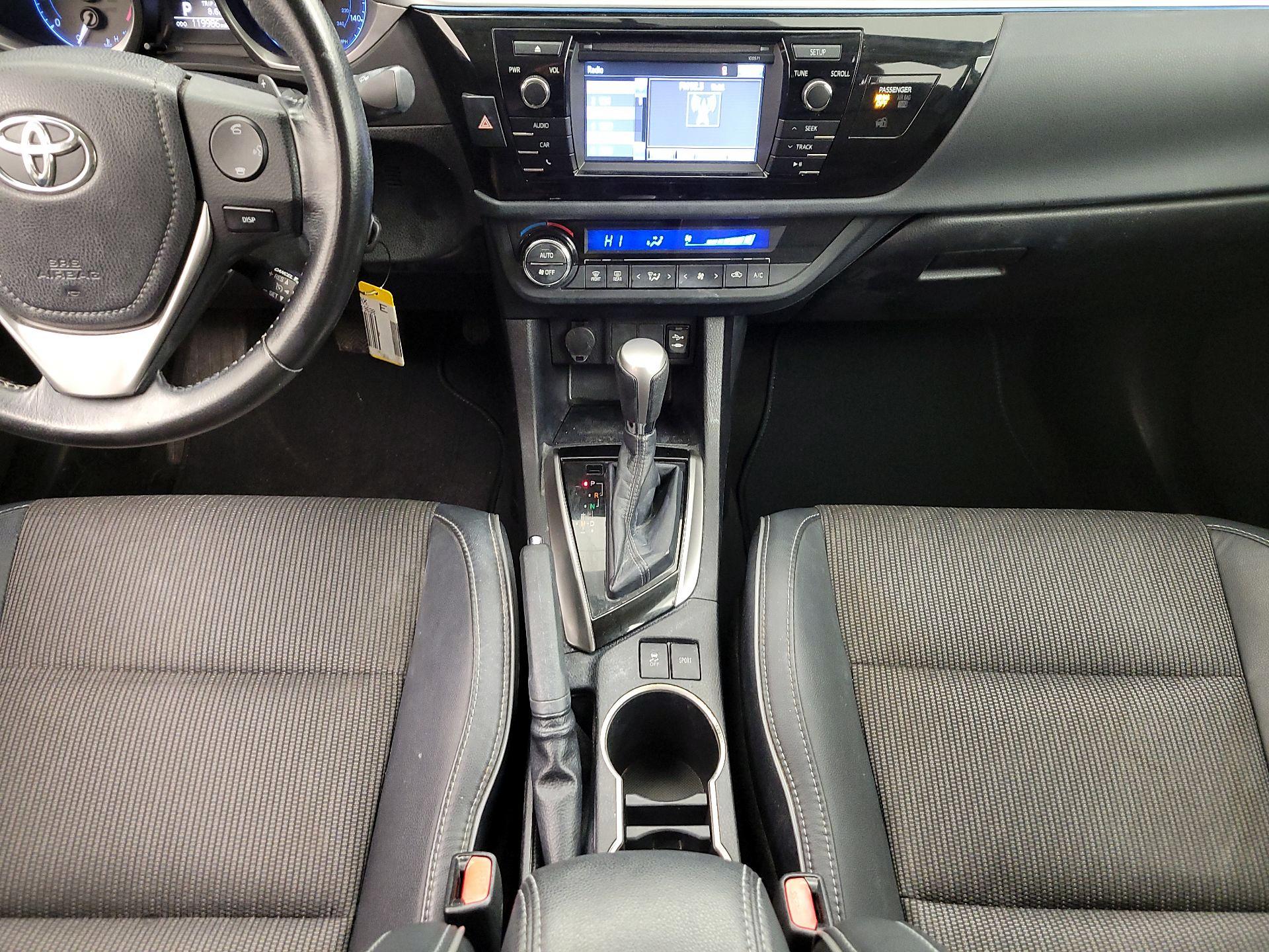 Thumbnail: 2016 Toyota Corolla - 17