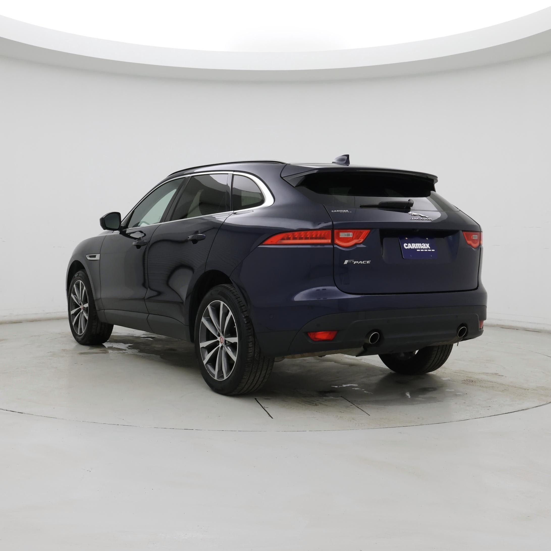 Thumbnail: 2019 Jaguar F-Pace - 2