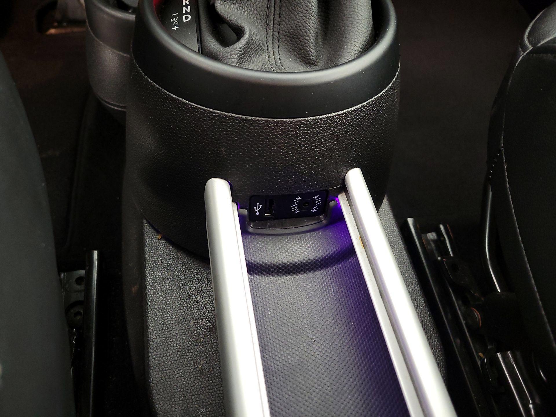 Thumbnail: 2015 MINI Cooper Countryman - 16