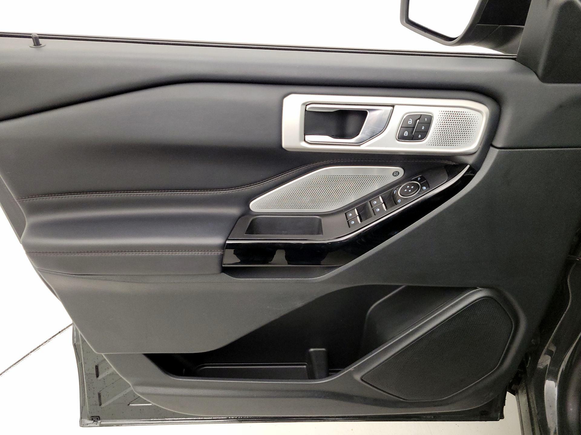 Thumbnail: 2023 Ford Explorer - 12