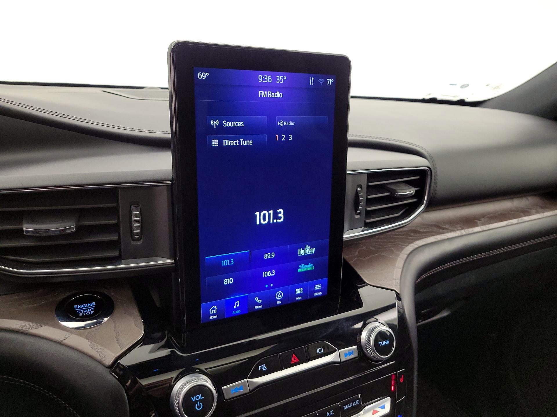 Thumbnail: 2023 Ford Explorer - 16