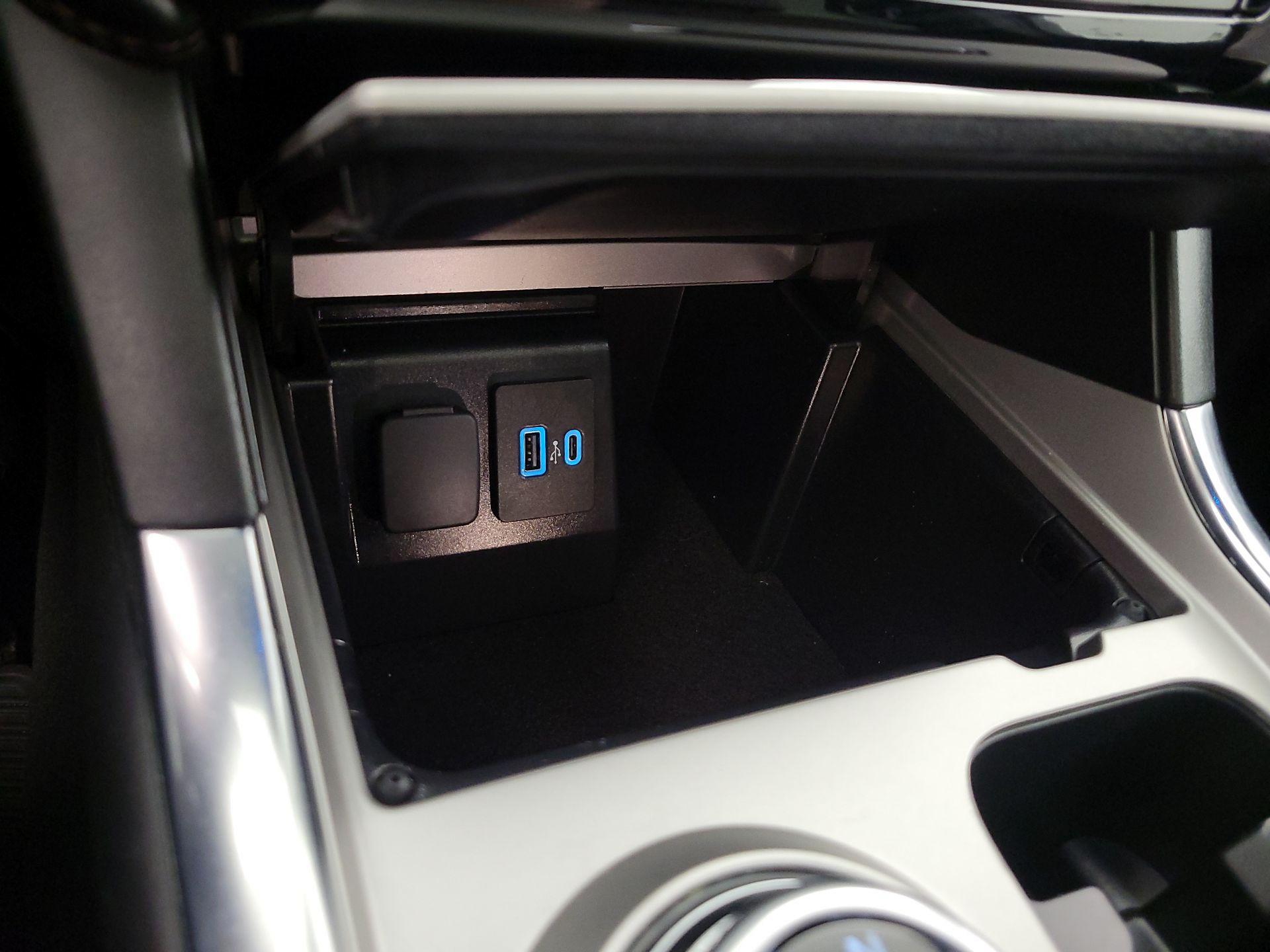 Thumbnail: 2023 Ford Explorer - 19