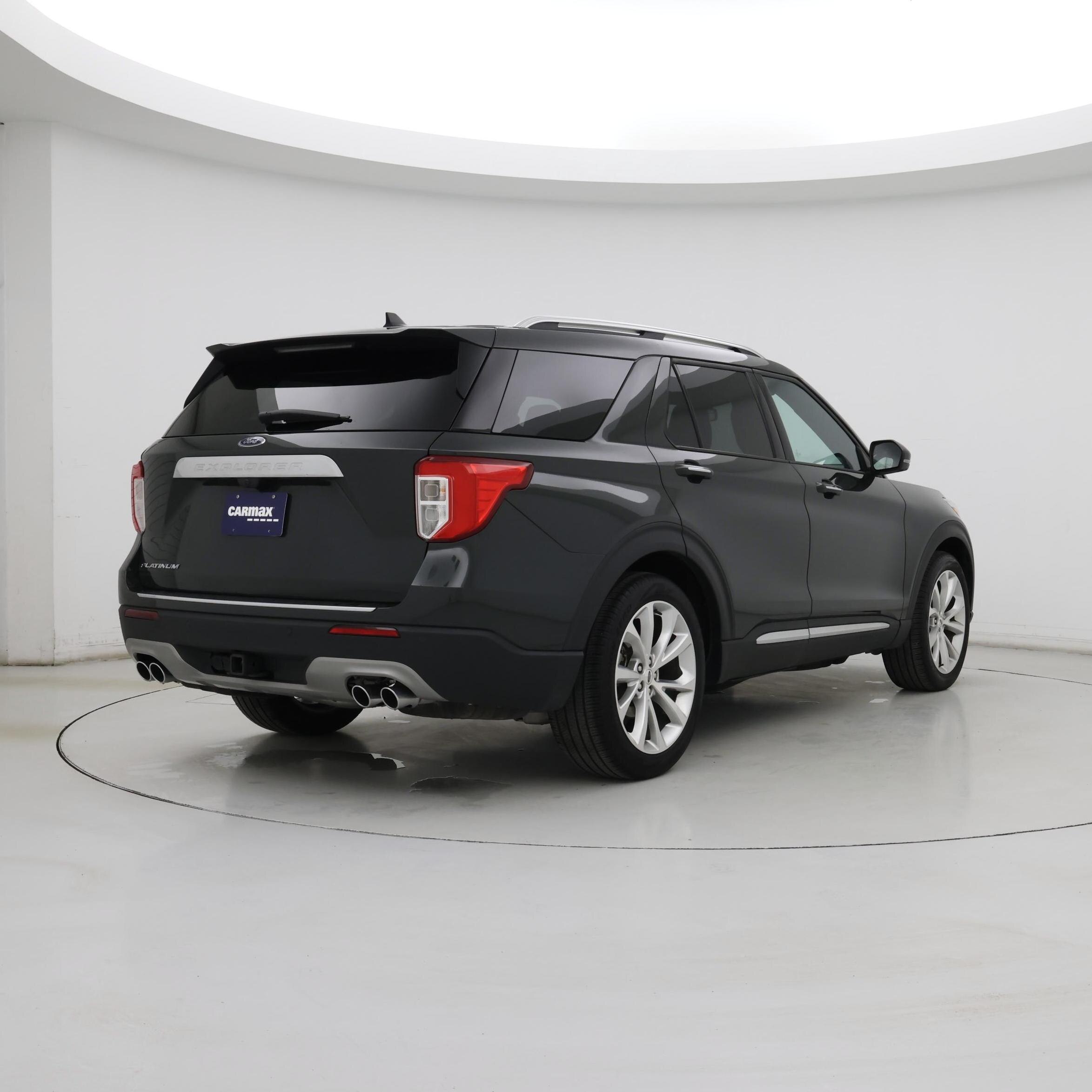 Thumbnail: 2023 Ford Explorer - 8