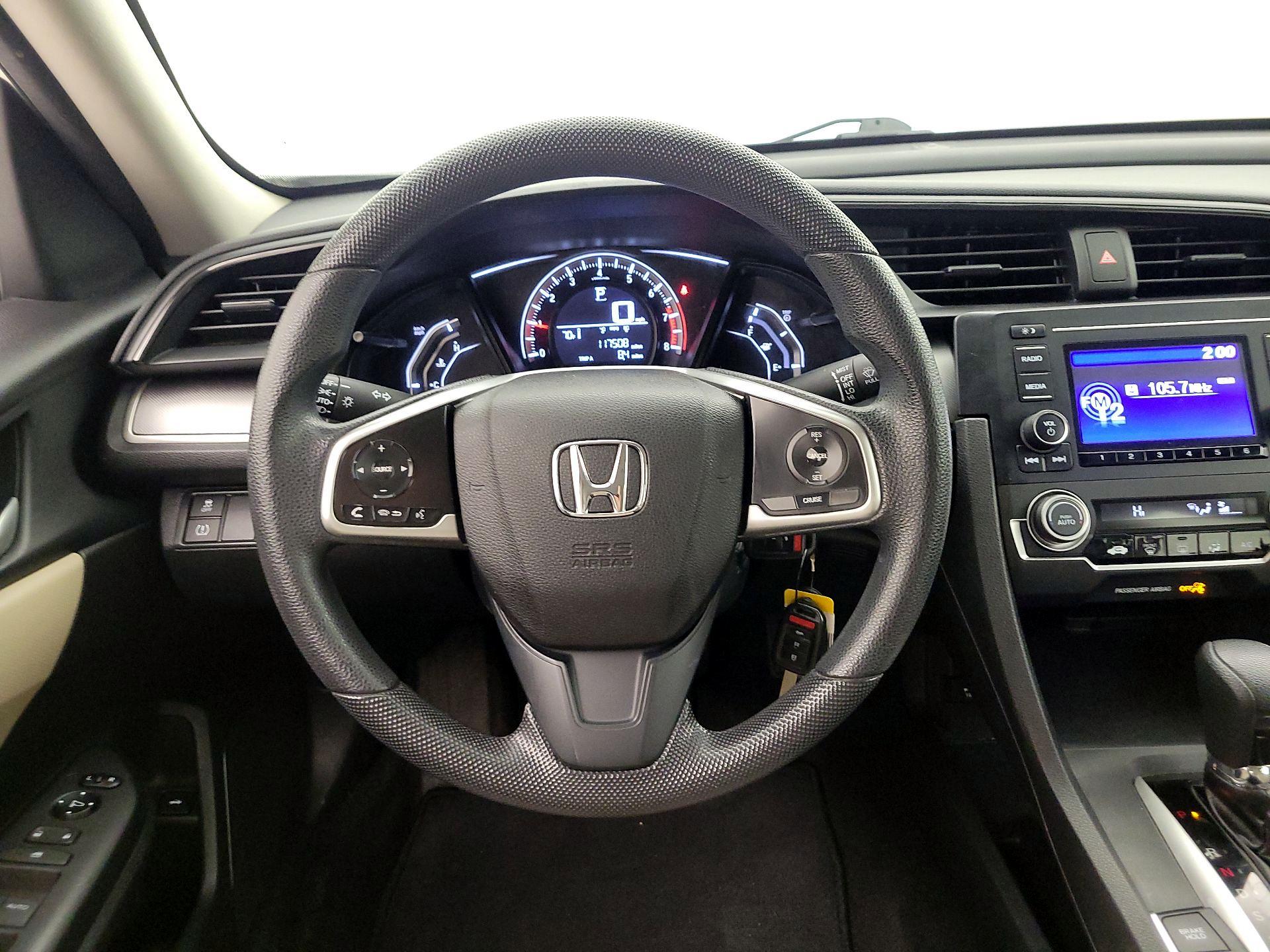 Thumbnail: 2016 Honda Civic - 10