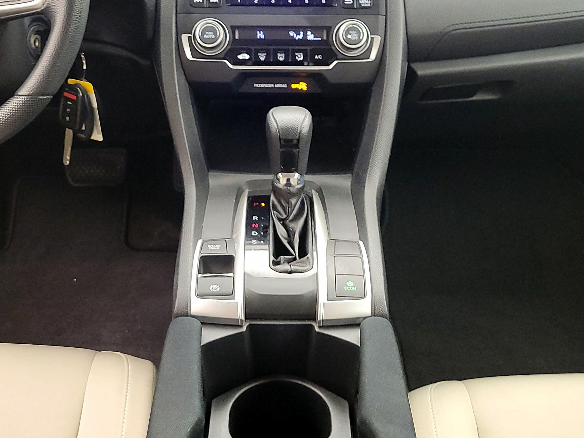 Thumbnail: 2016 Honda Civic - 17