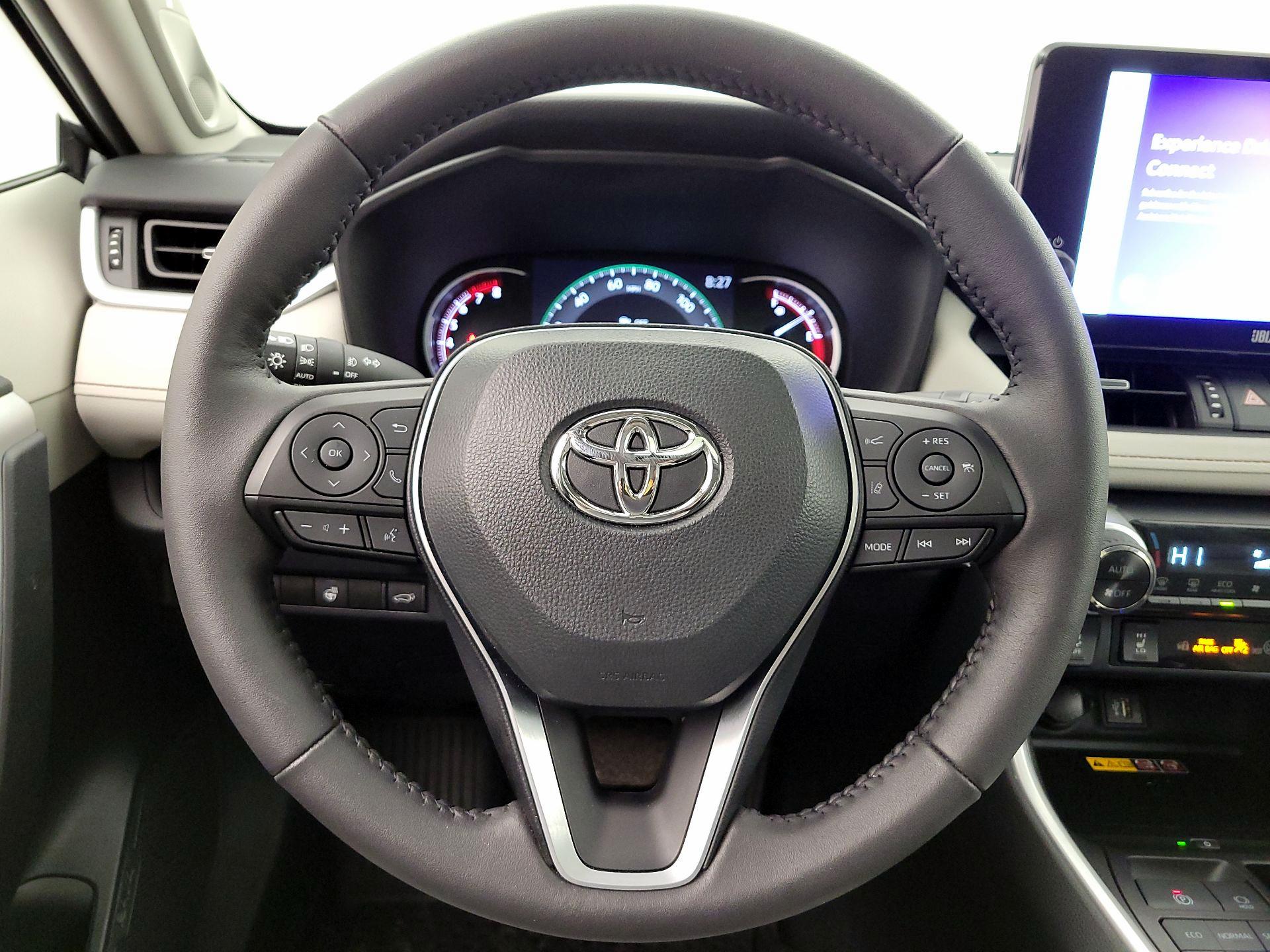 Thumbnail: 2024 Toyota RAV4 - 10