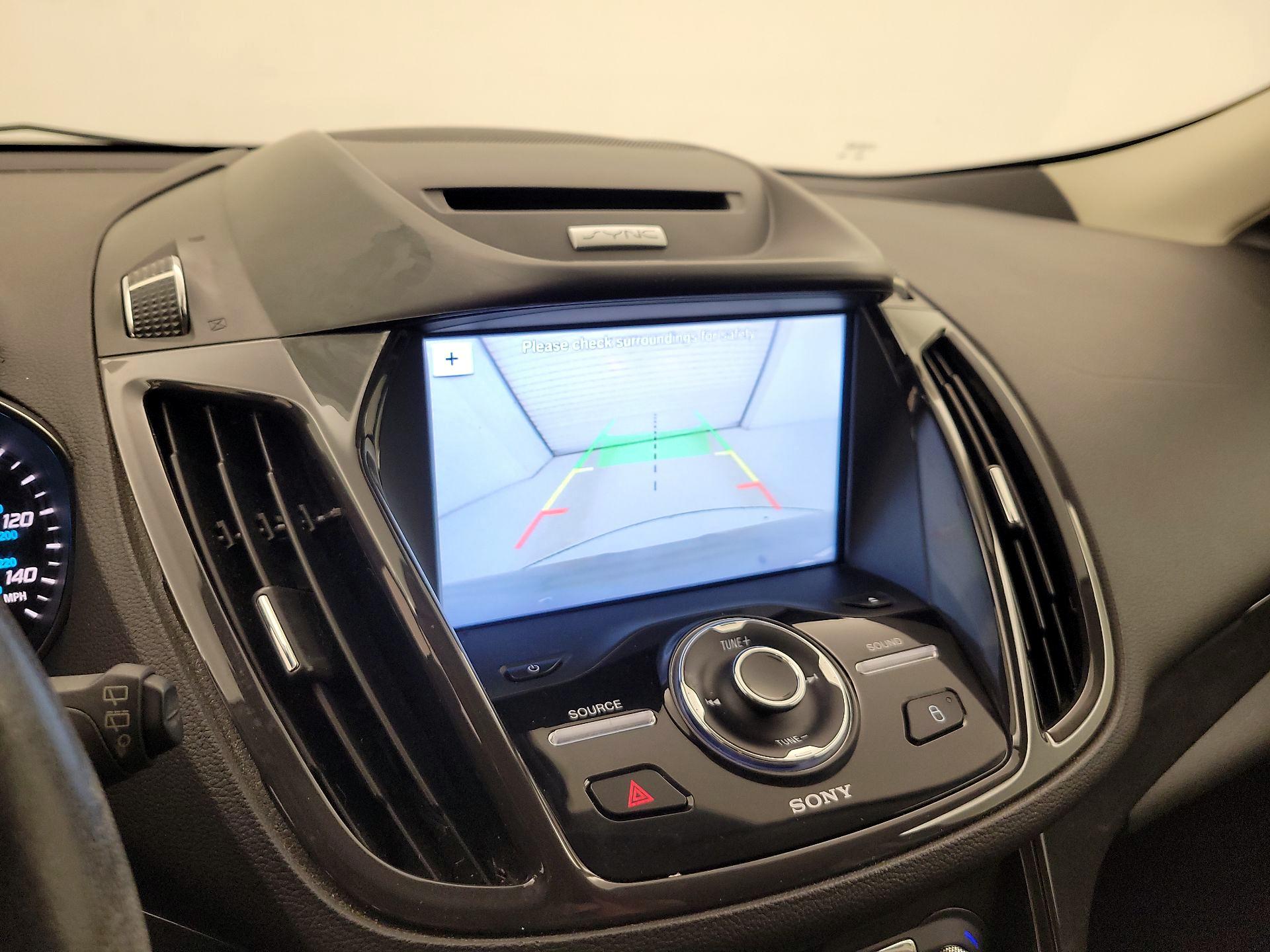 Thumbnail: 2016 Ford Escape - 15