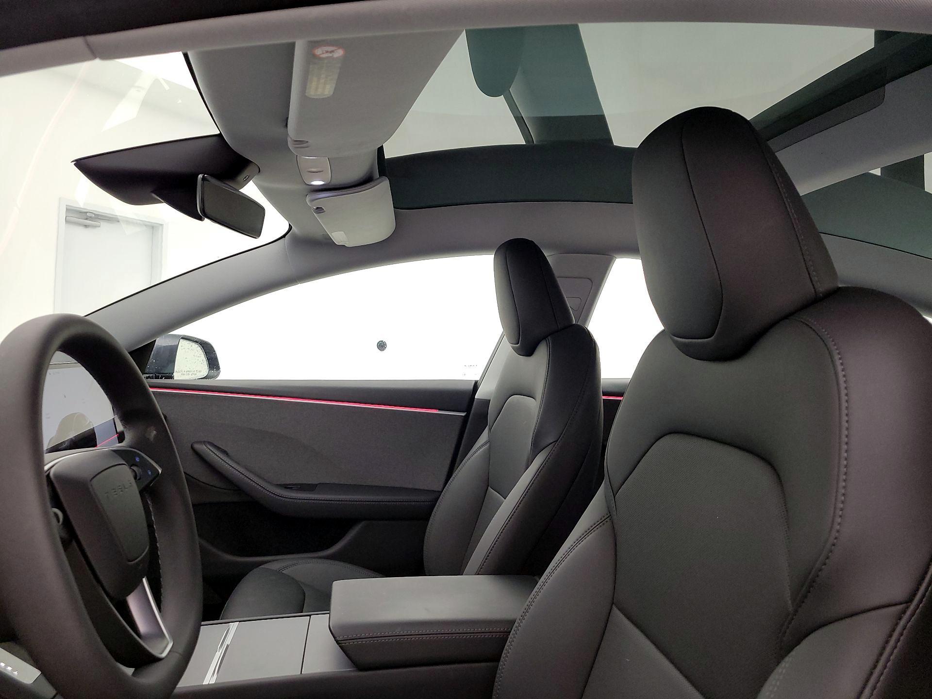 Thumbnail: 2024 Tesla Model 3 - 19