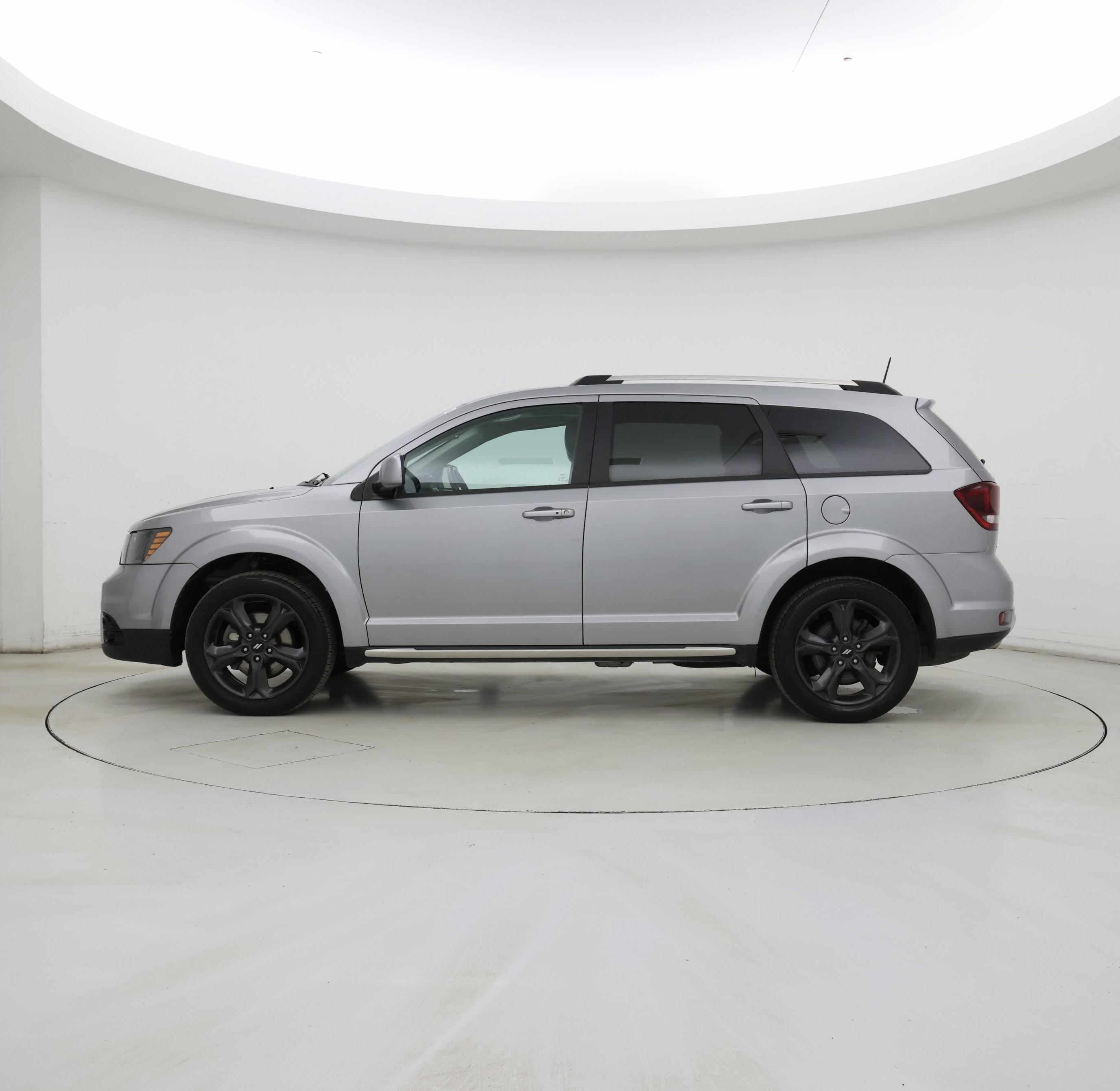 Thumbnail: 2019 Dodge Journey - 3