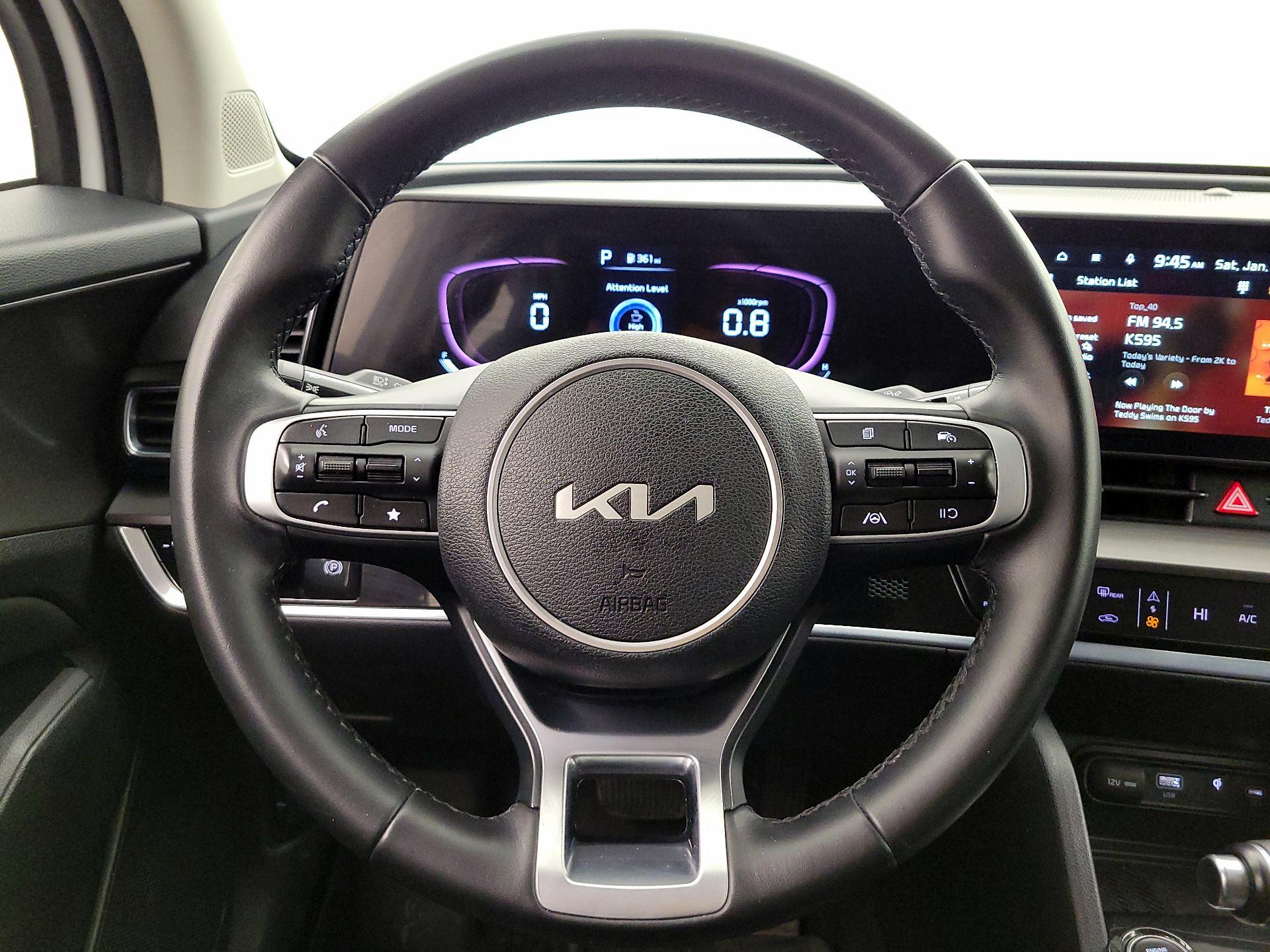 Thumbnail: 2023 Kia Sportage - 10