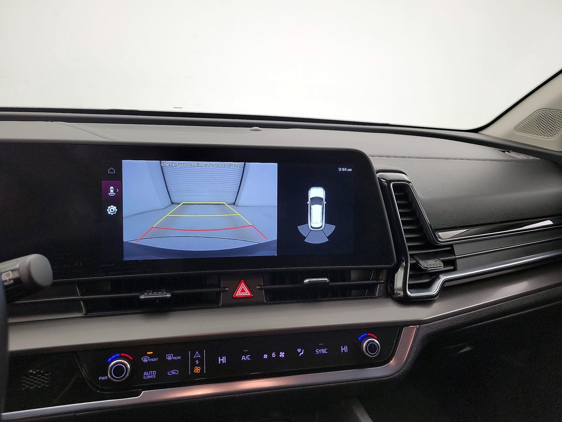 Thumbnail: 2023 Kia Sportage - 15