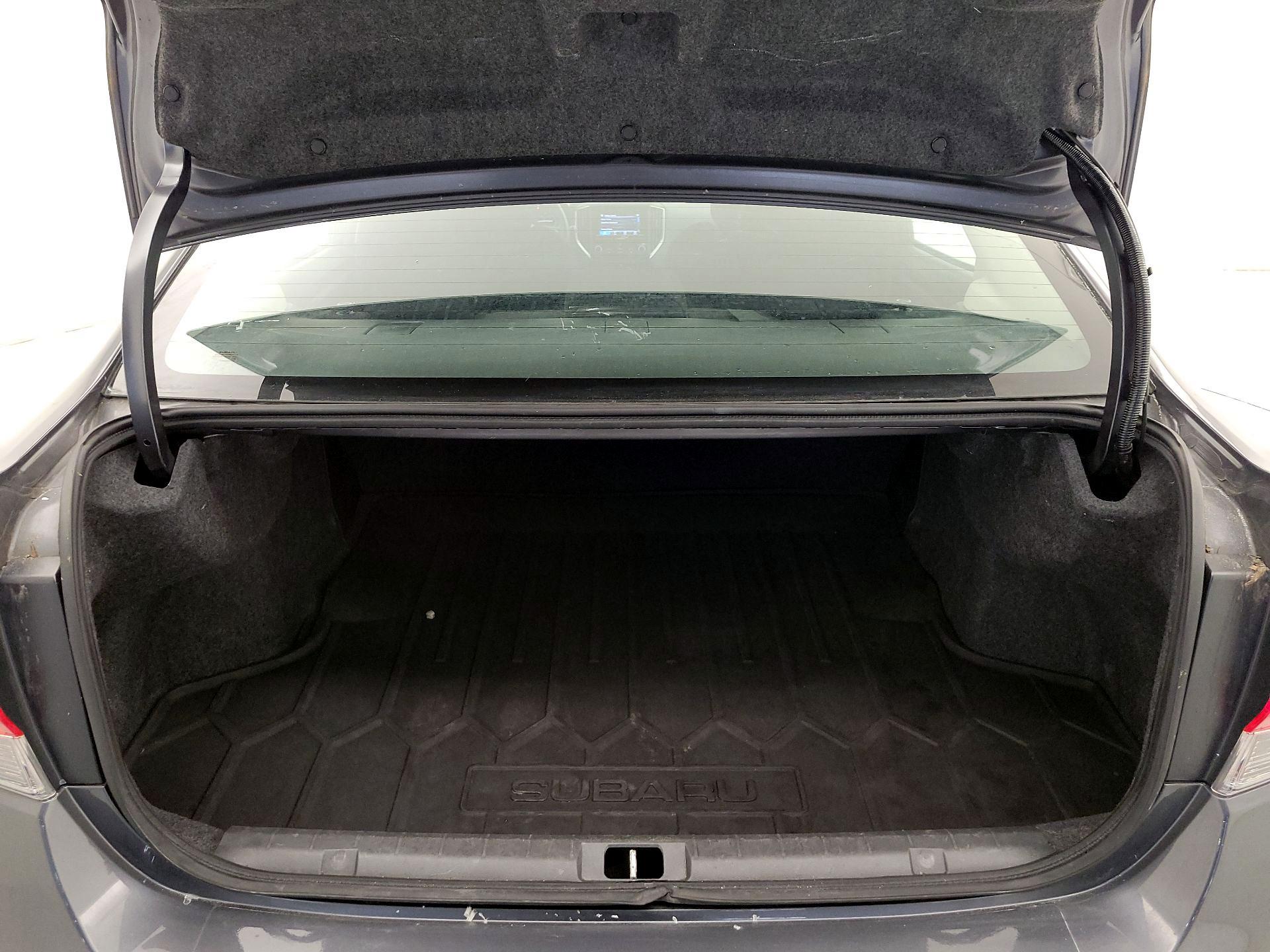 Thumbnail: 2018 Subaru Impreza - 20