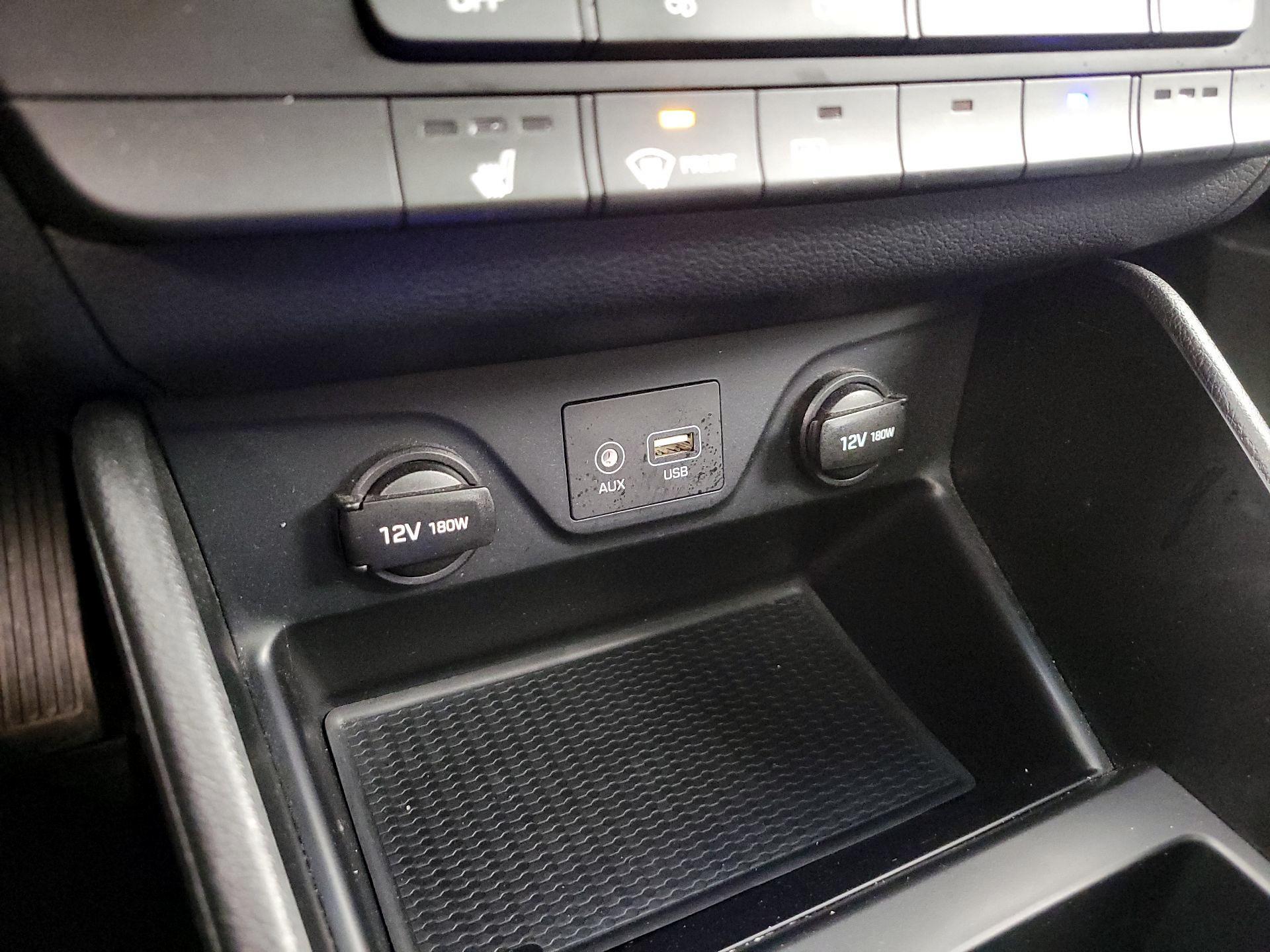 Thumbnail: 2018 Hyundai Tucson - 18