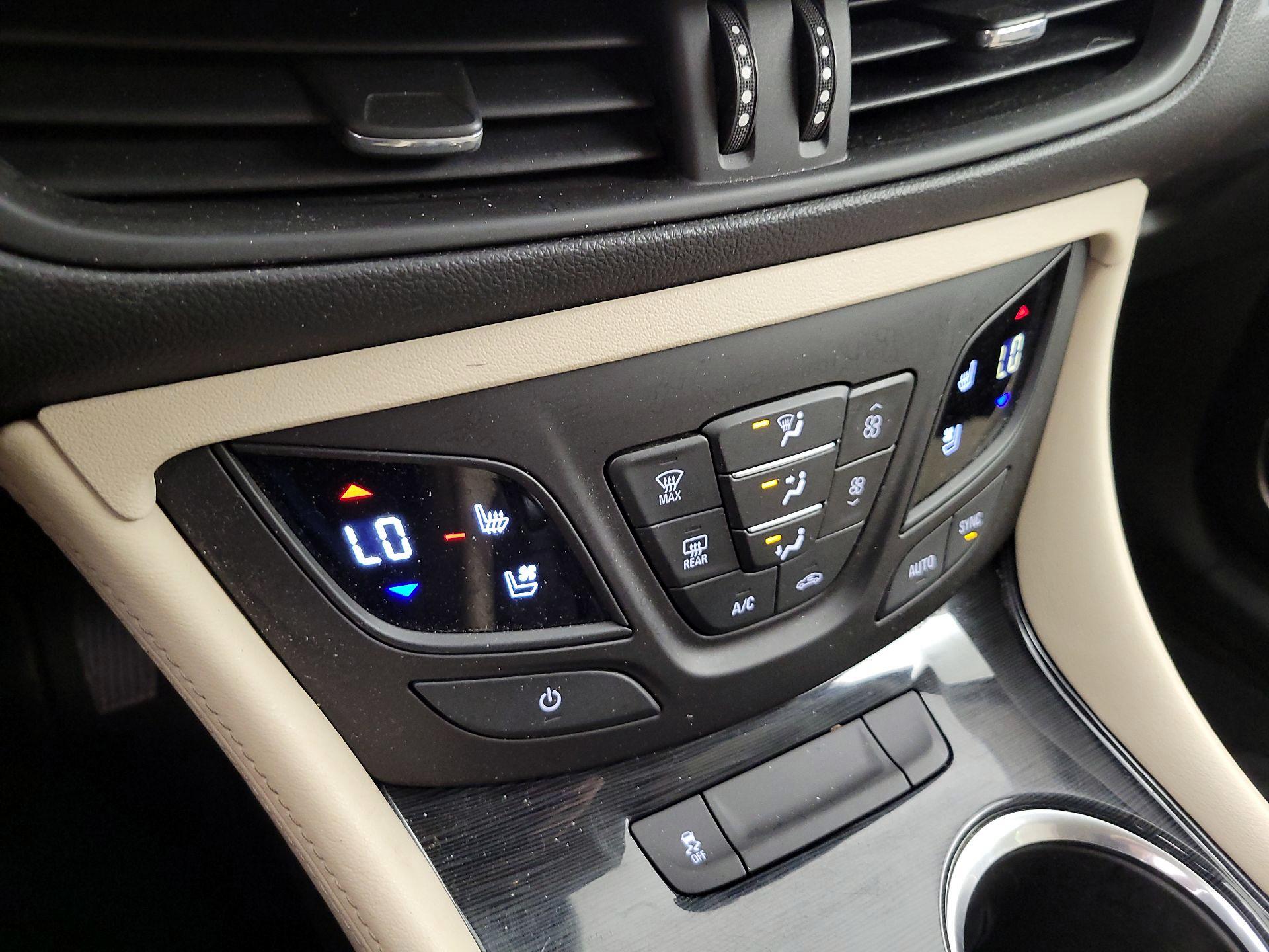 Thumbnail: 2018 Buick Envision - 17