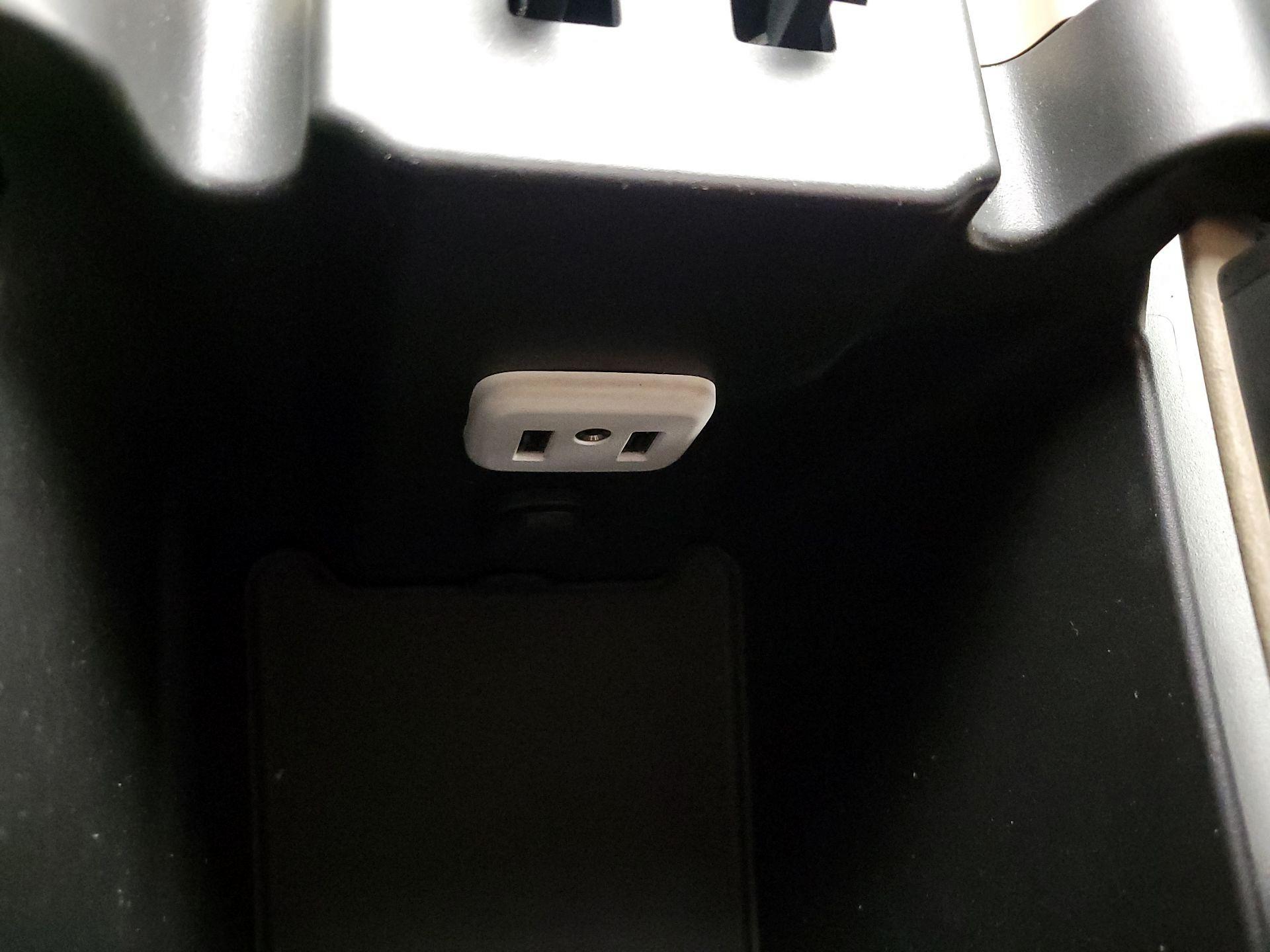 Thumbnail: 2018 Buick Envision - 19