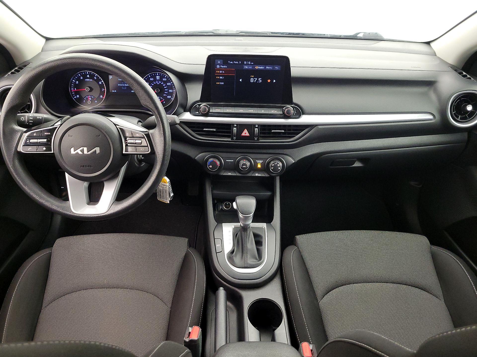 Thumbnail: 2023 Kia Forte - 9