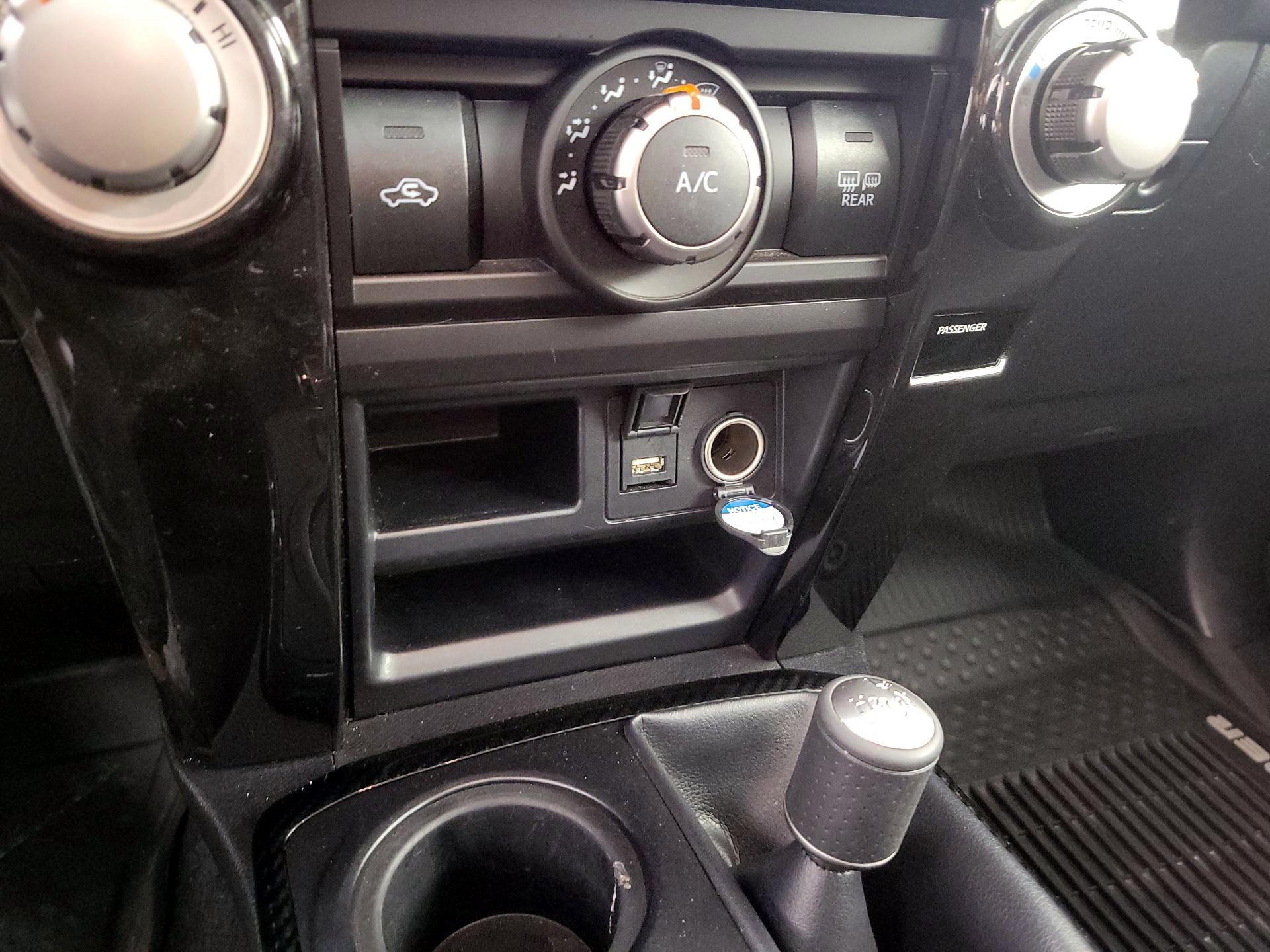 Thumbnail: 2020 Toyota 4Runner - 19