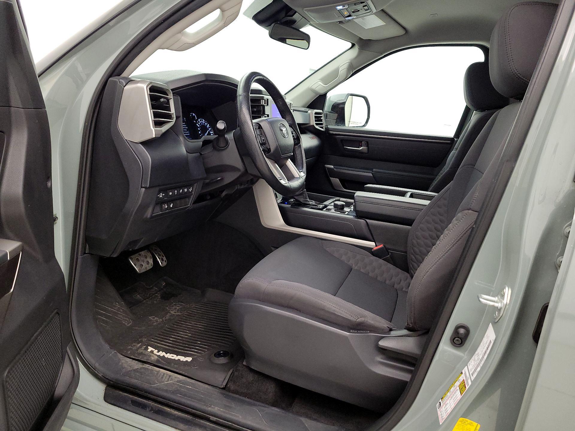 Thumbnail: 2022 Toyota Tundra - 11