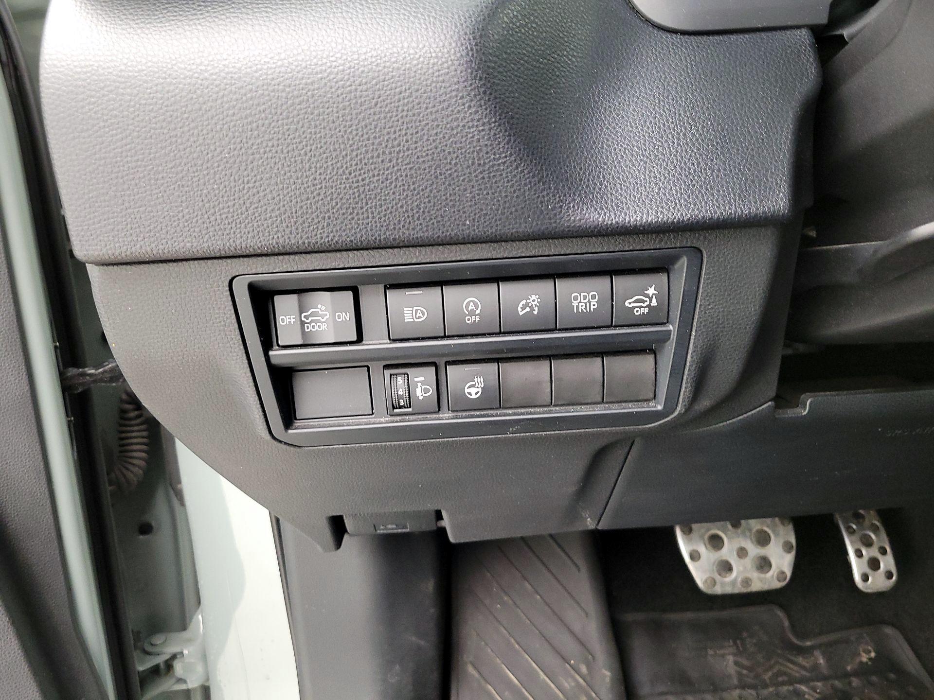 Thumbnail: 2022 Toyota Tundra - 13