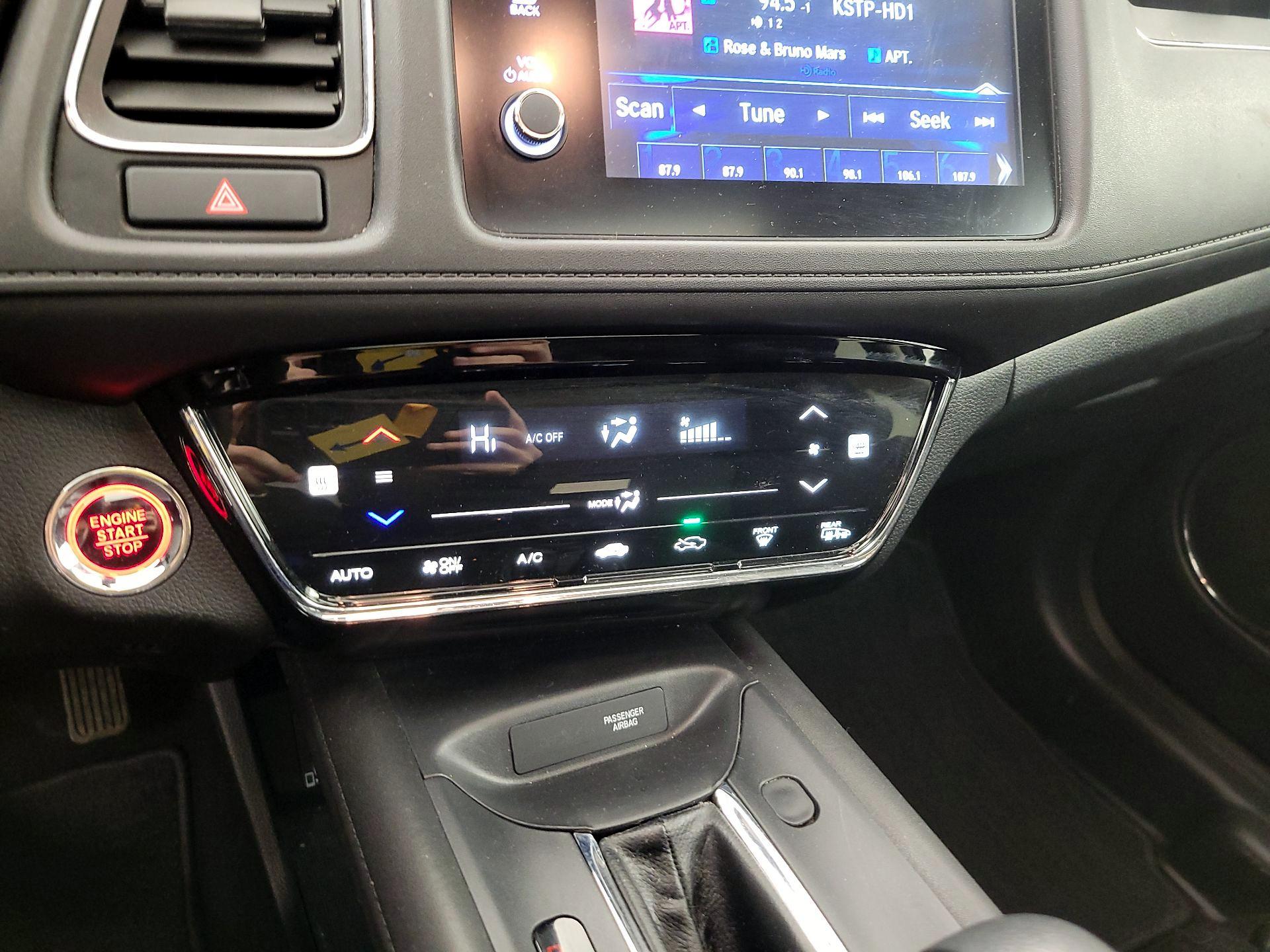 Thumbnail: 2020 Honda HR-V - 16