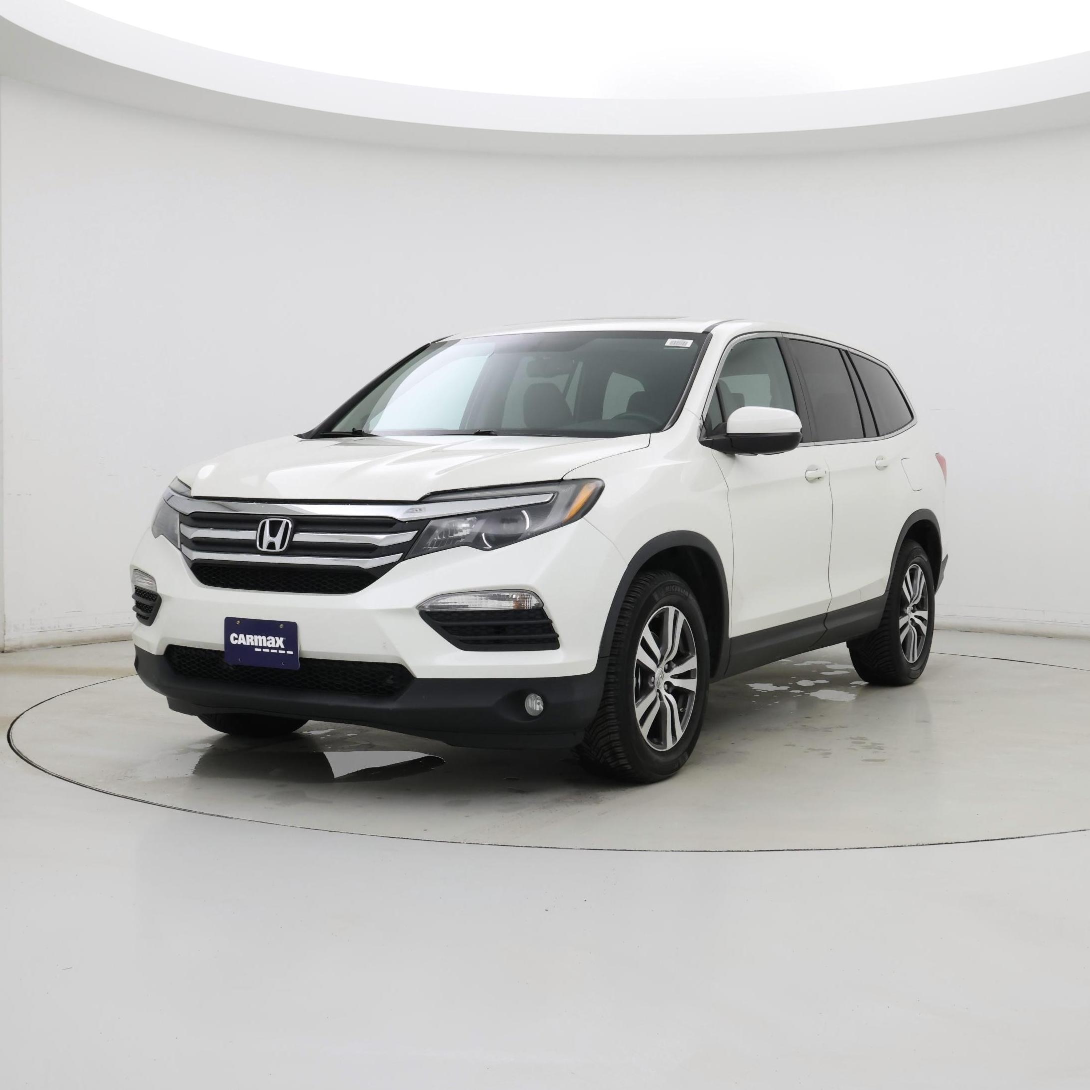 Thumbnail: 2016 Honda Pilot - 4