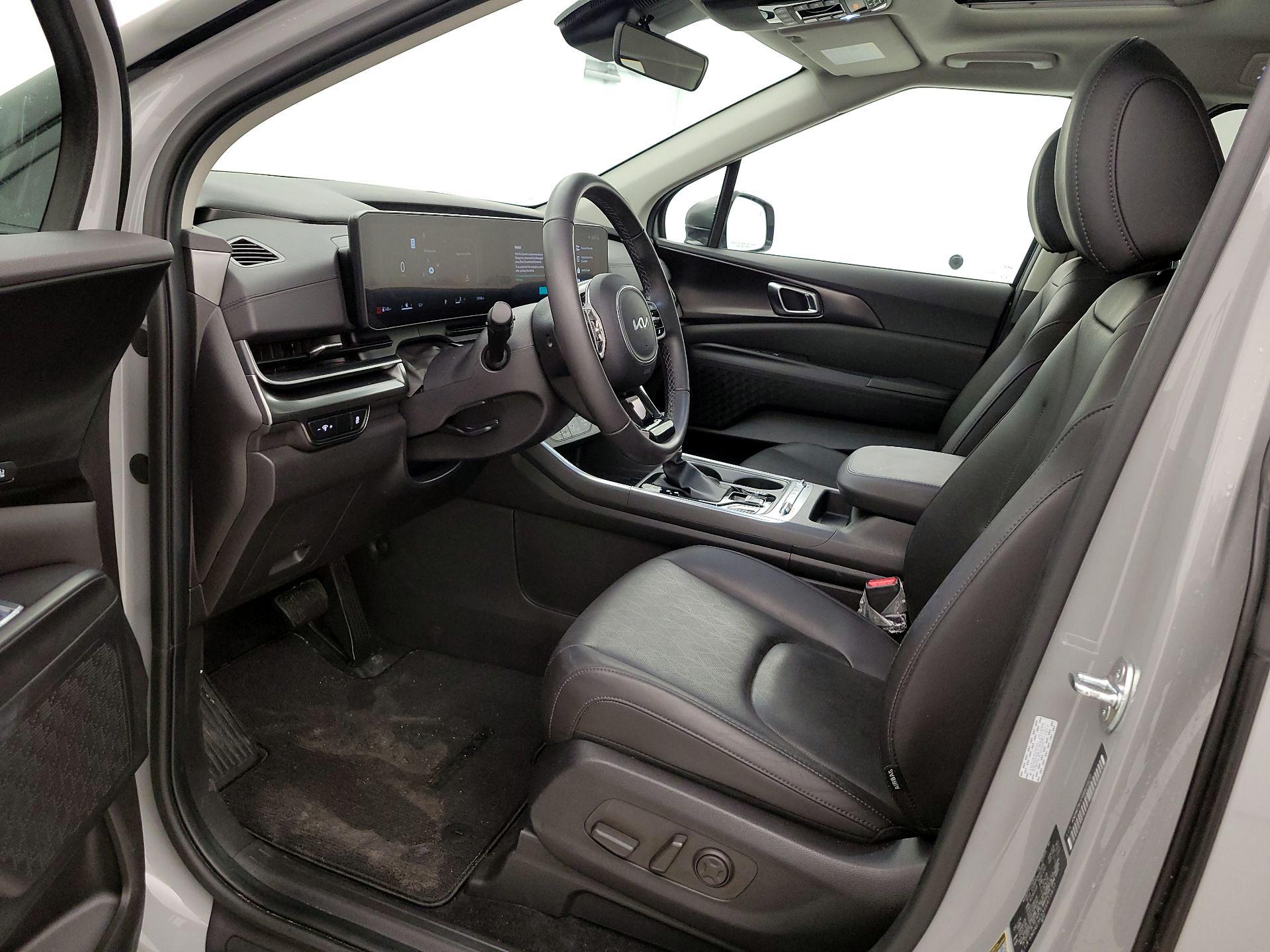 Thumbnail: 2025 Kia Carnival - 11