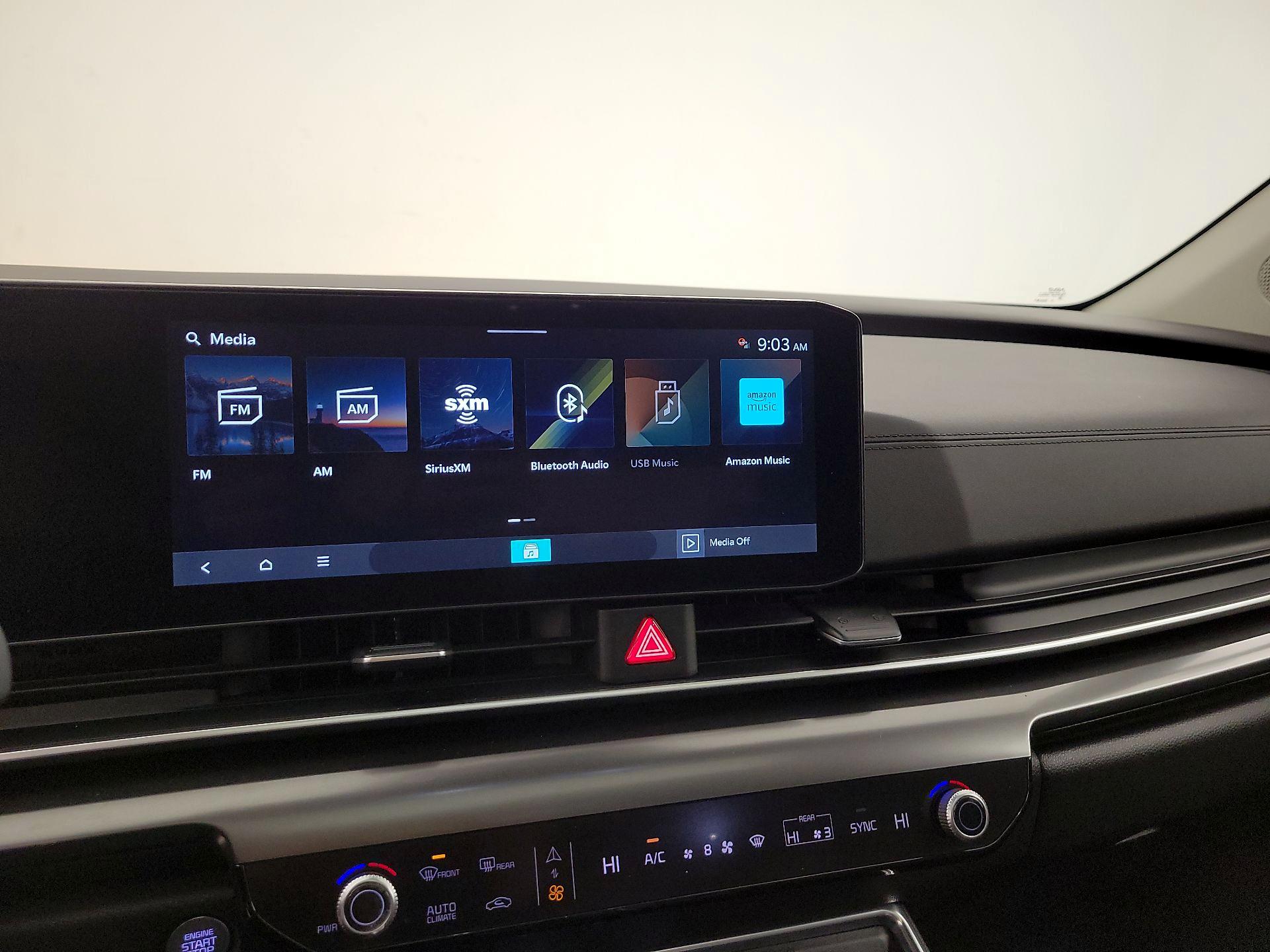 Thumbnail: 2025 Kia Carnival - 16